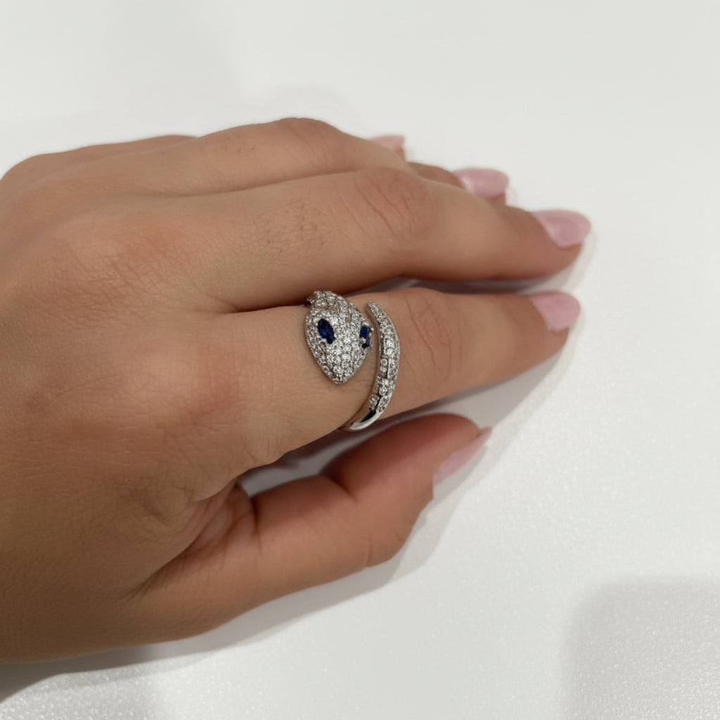 Anello Beatrice - Anello Serpente Argento con Pavé di Zirconi | Design Sinuous Luxury