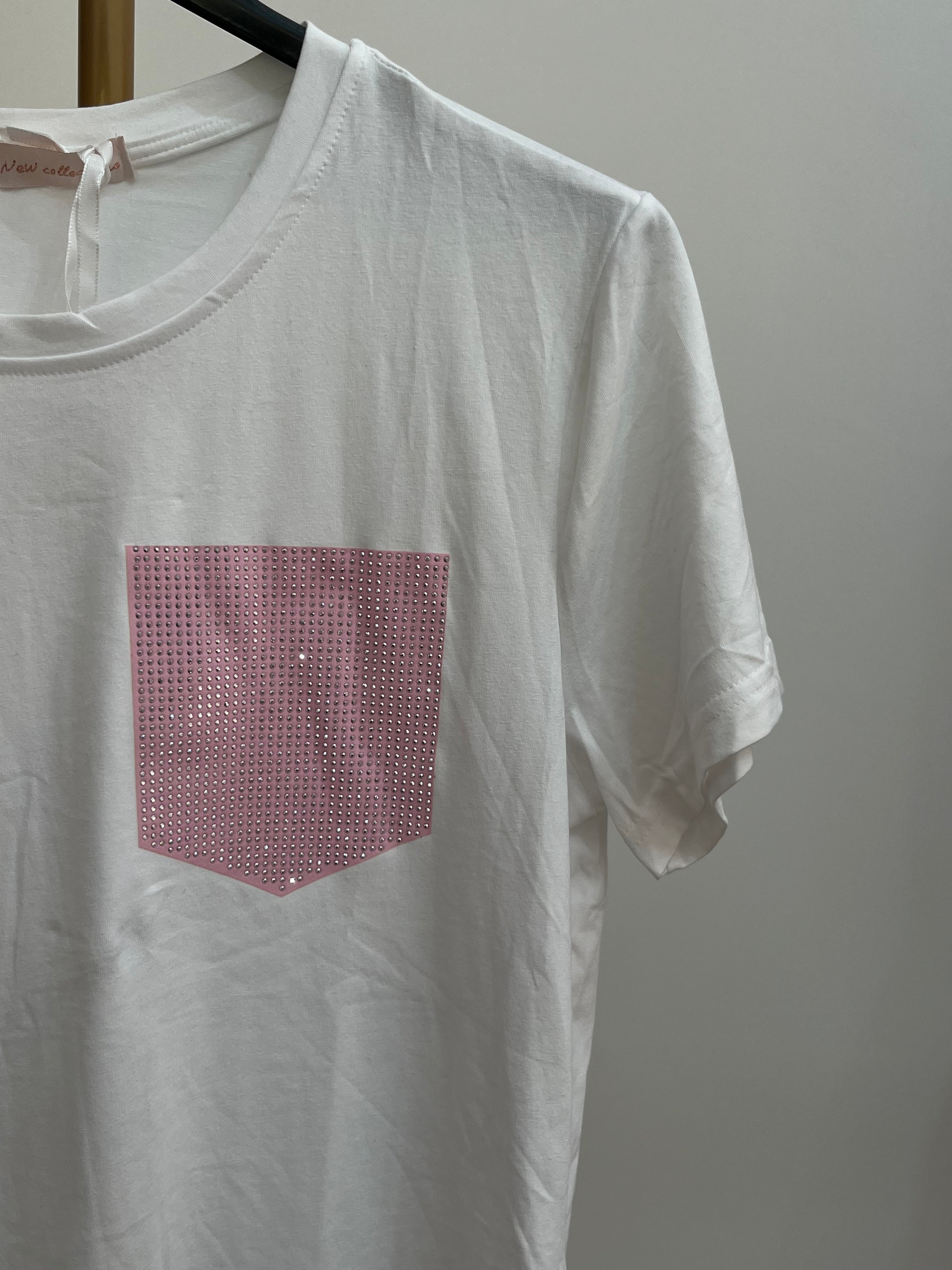 Maglia Tina – Cotone con Tasca Finta e Appliqué Strass