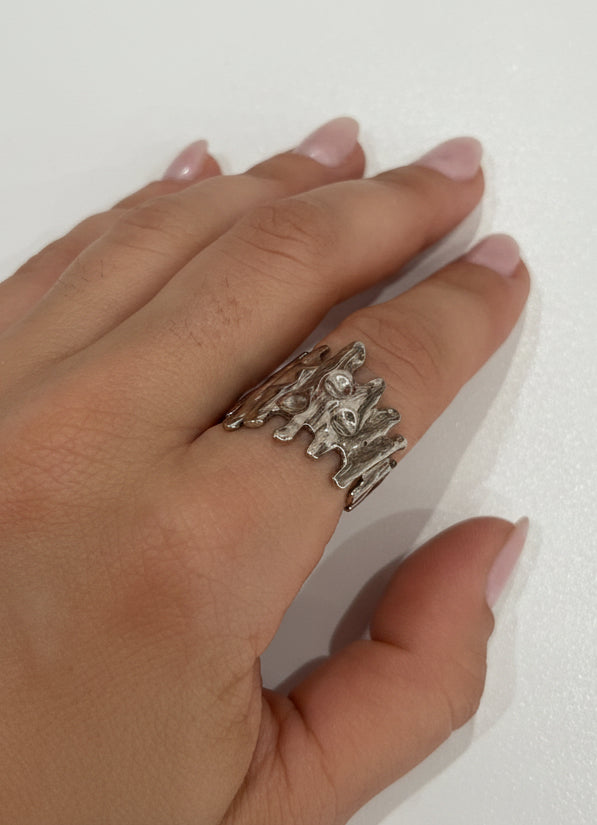Anello Siviglia - Anello Design Scultoreo | Gioiello Artistico Moderno