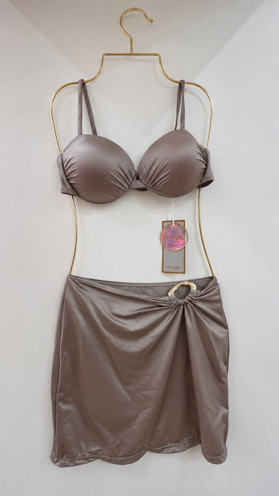 Set Bikini Nerea con Pareo
