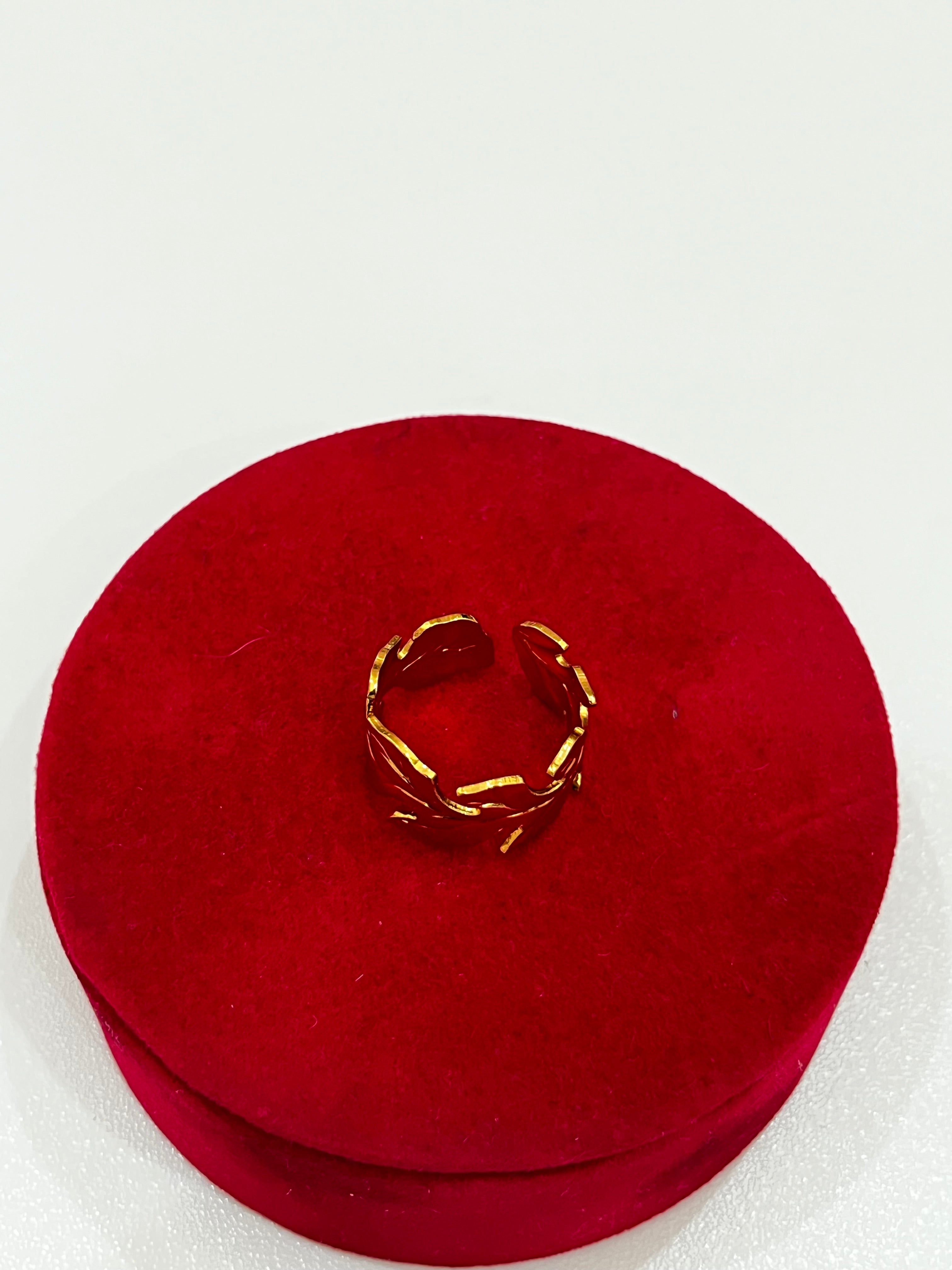 Anello Lira – Anello Donna a Fascia con Texture Preziosa