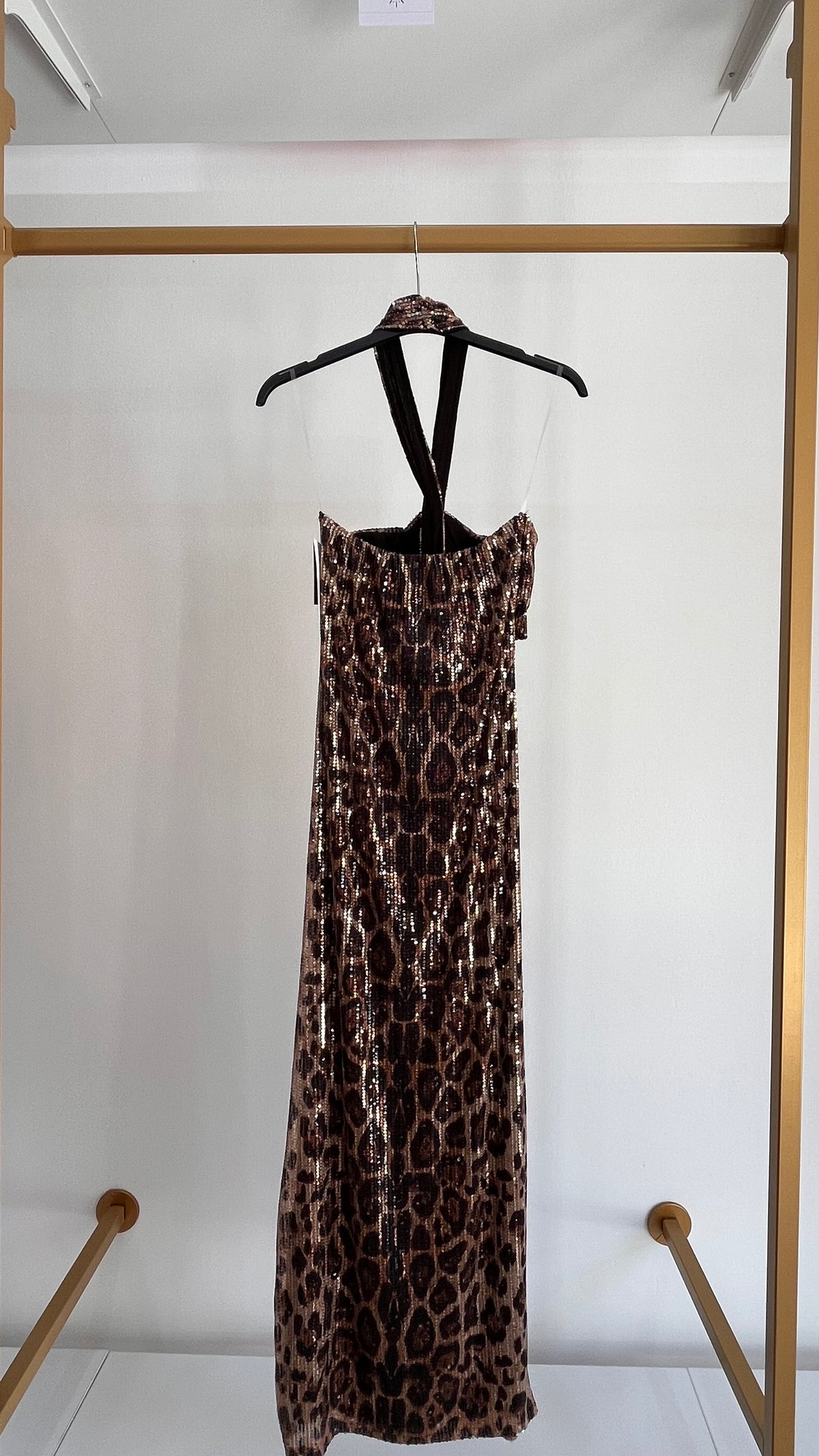 Vestito Beatrice – Abito Lungo con Cut-Out in Paillettes Animalier