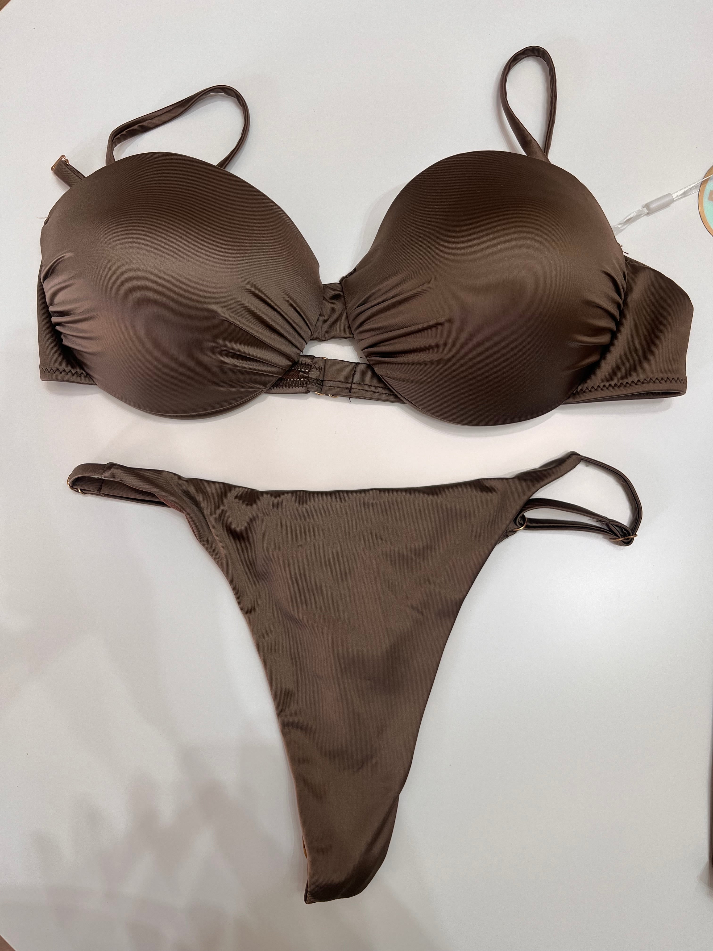 Set Bikini Nerea con Pareo