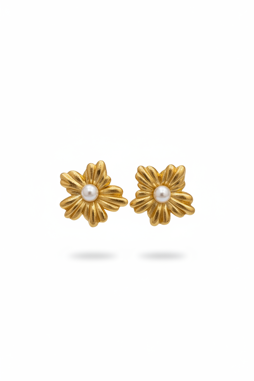 Orecchini Margot – Fiore Dorato con Perla