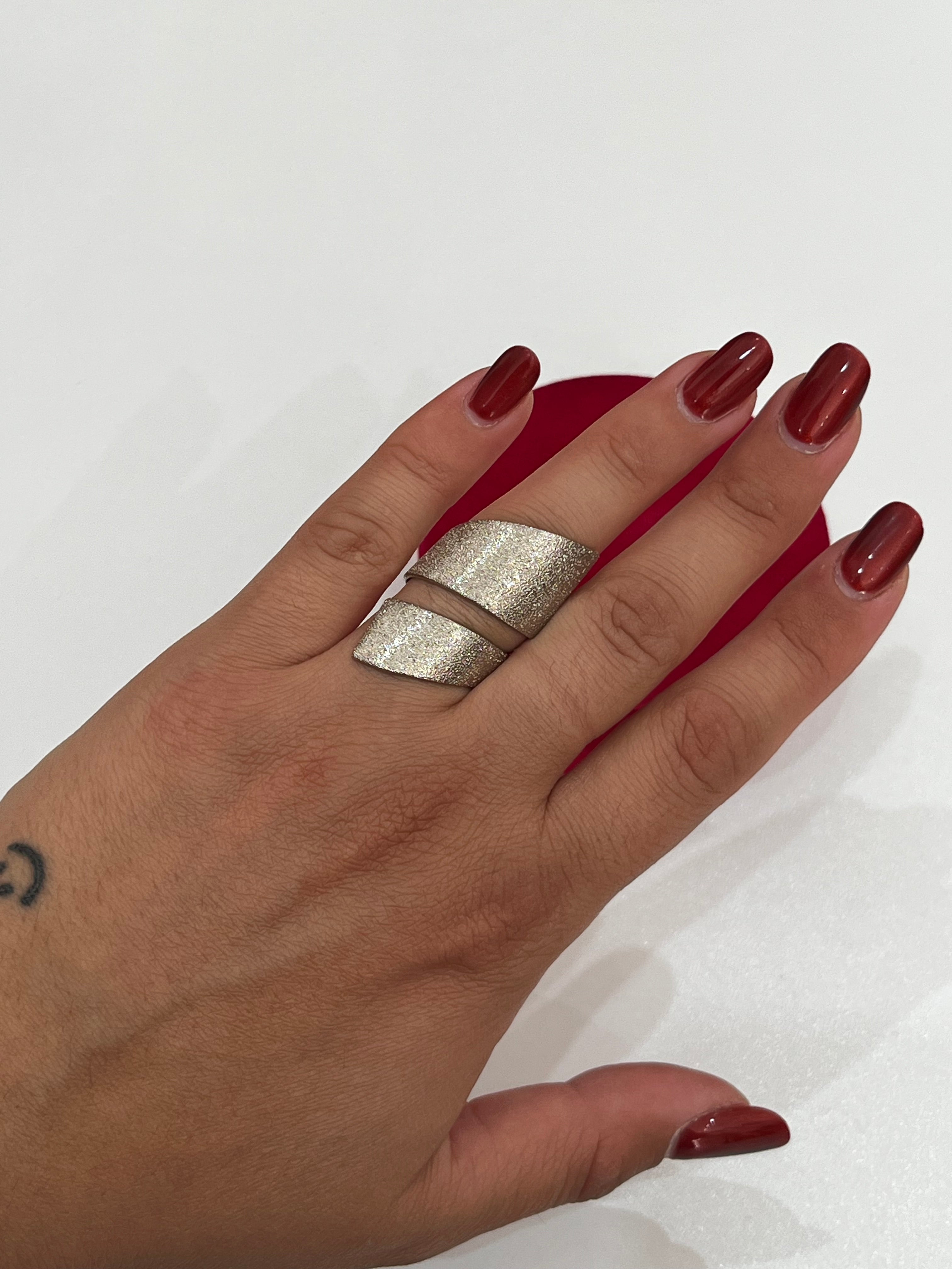 Anello Nastia – Anello Donna Intrecciato Elegante