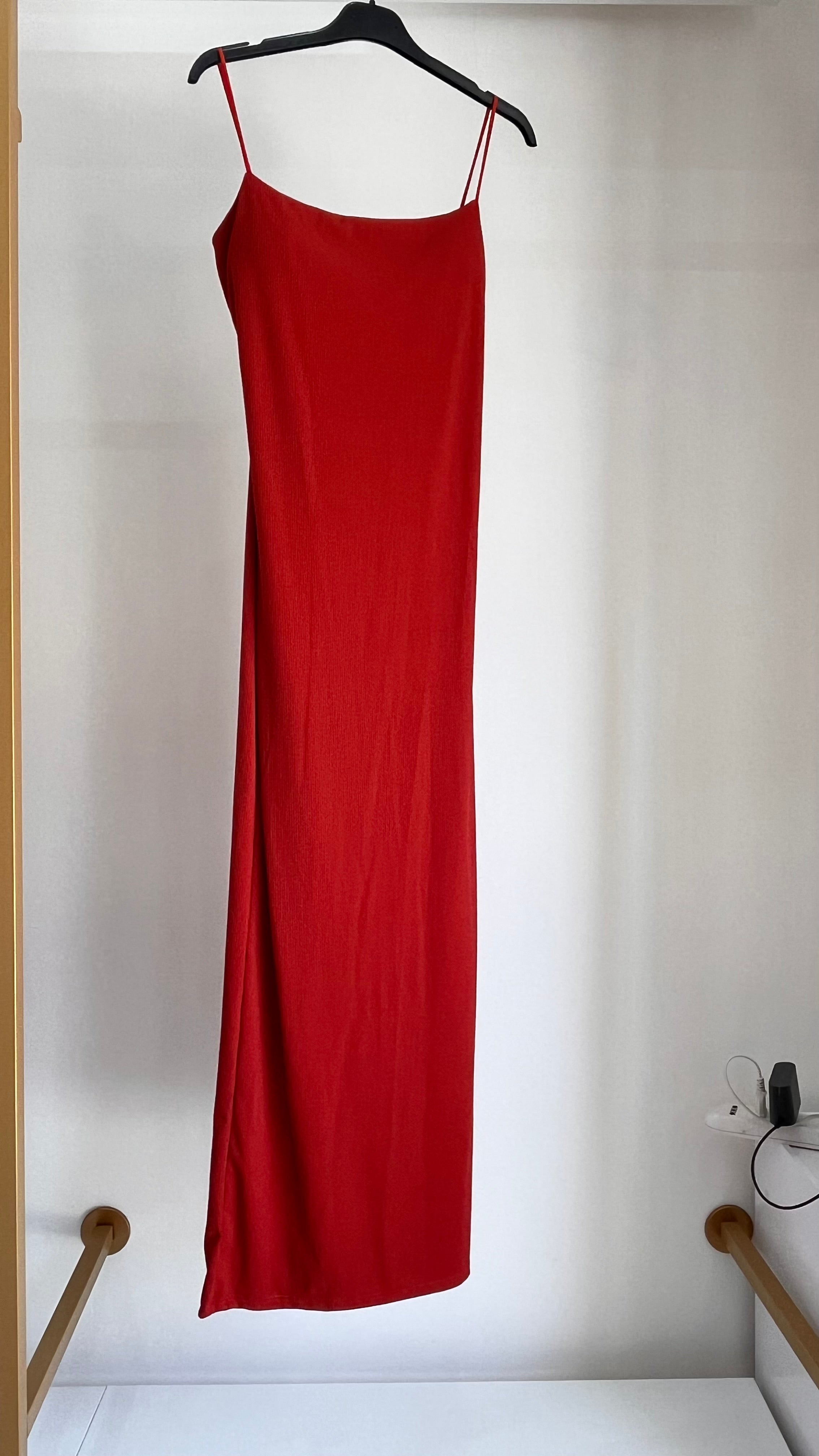 Vestito Isabella – Abito Lungo con Spalline Sottili