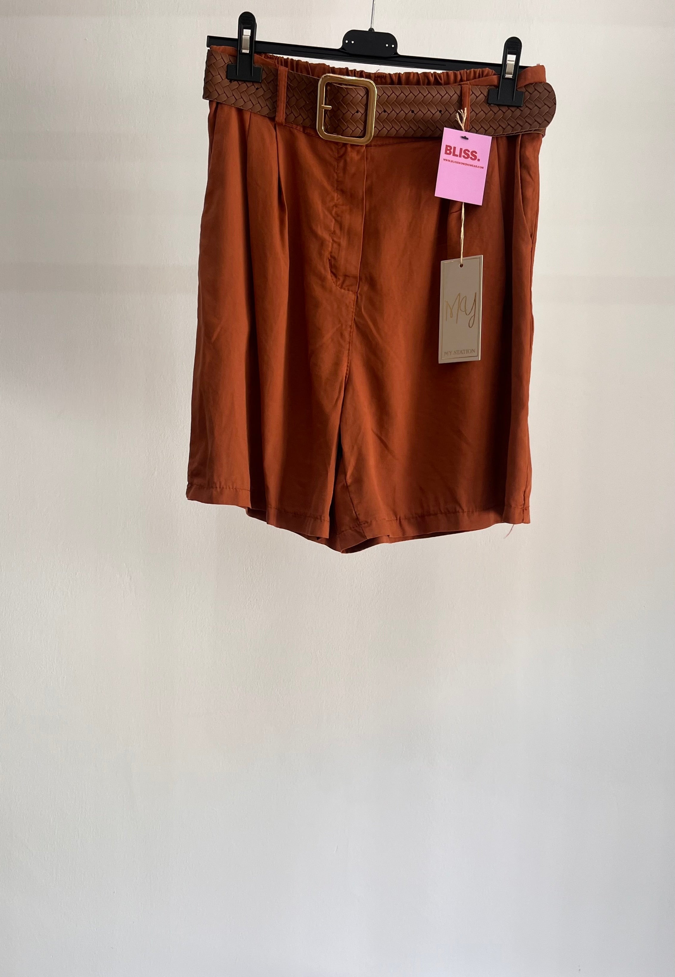 Pantaloncino Rita – Shorts Sartoriale a Vita Alta