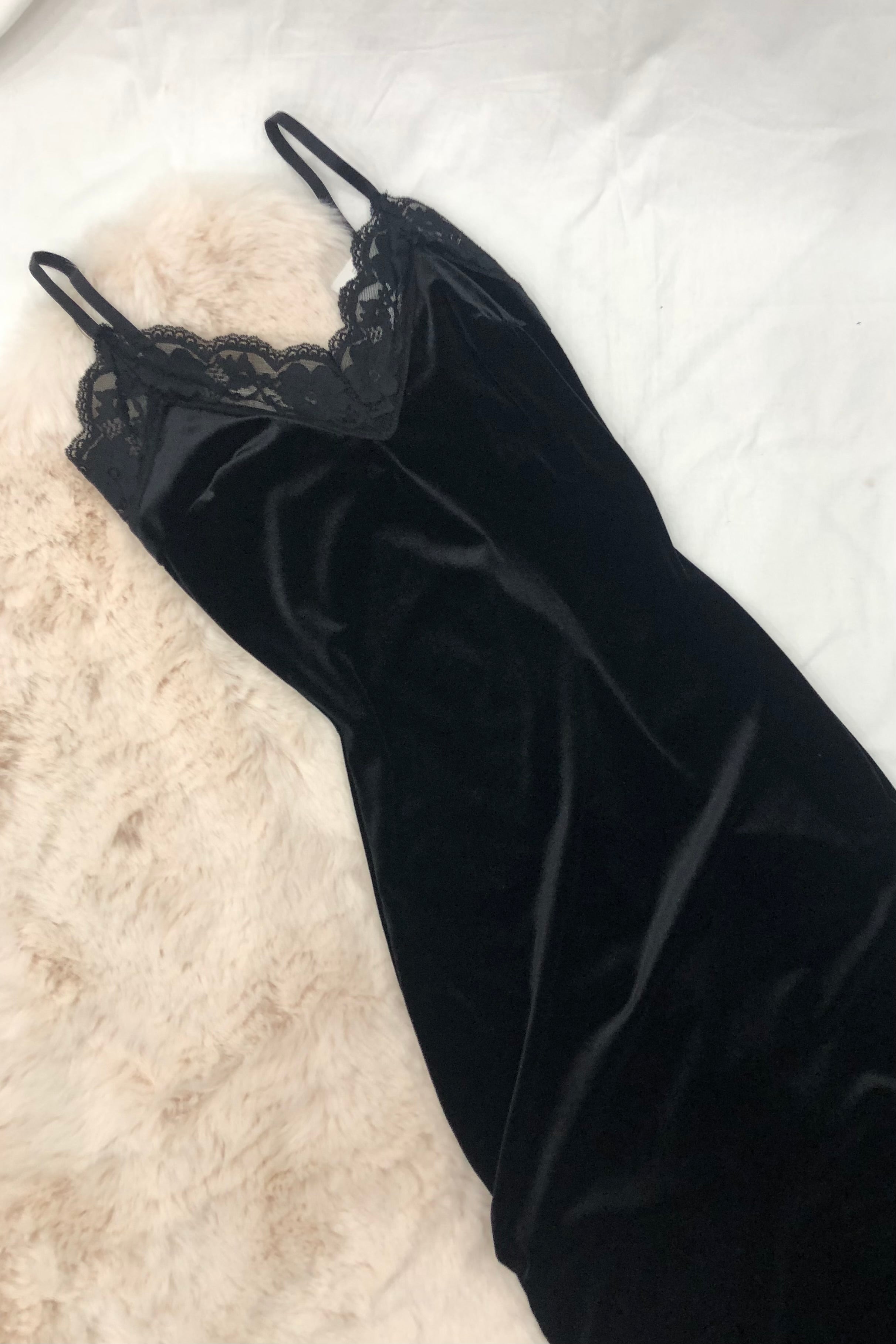 Abito Stella Velluto Nero con Pizzo - Vestito Elegante Donna