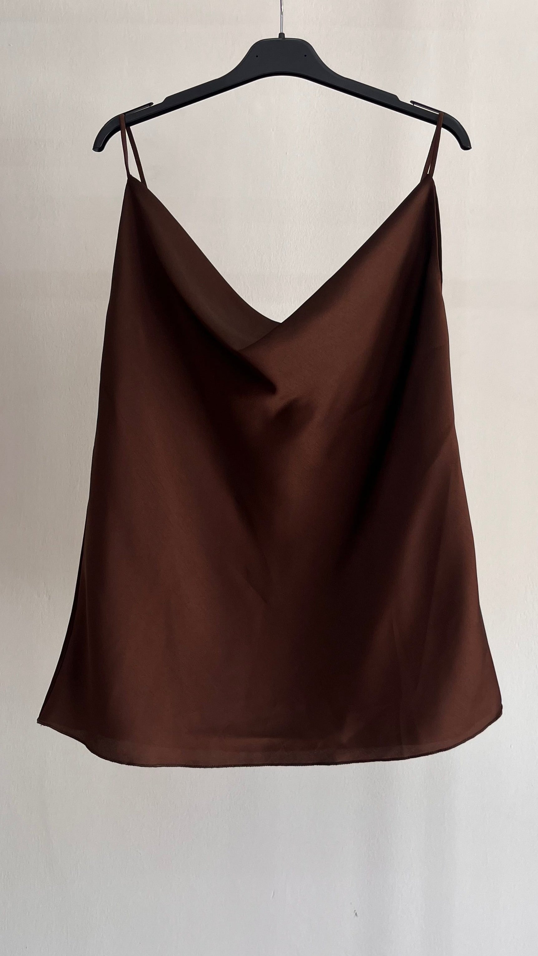 Top Letizia – Top Satinato con Scollo a Cascata