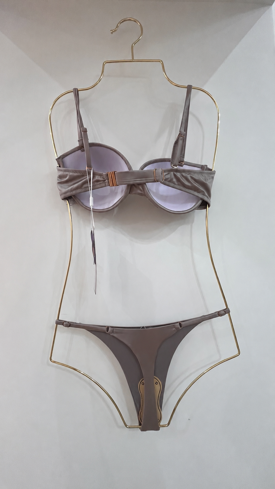 Set Bikini Nerea con Pareo