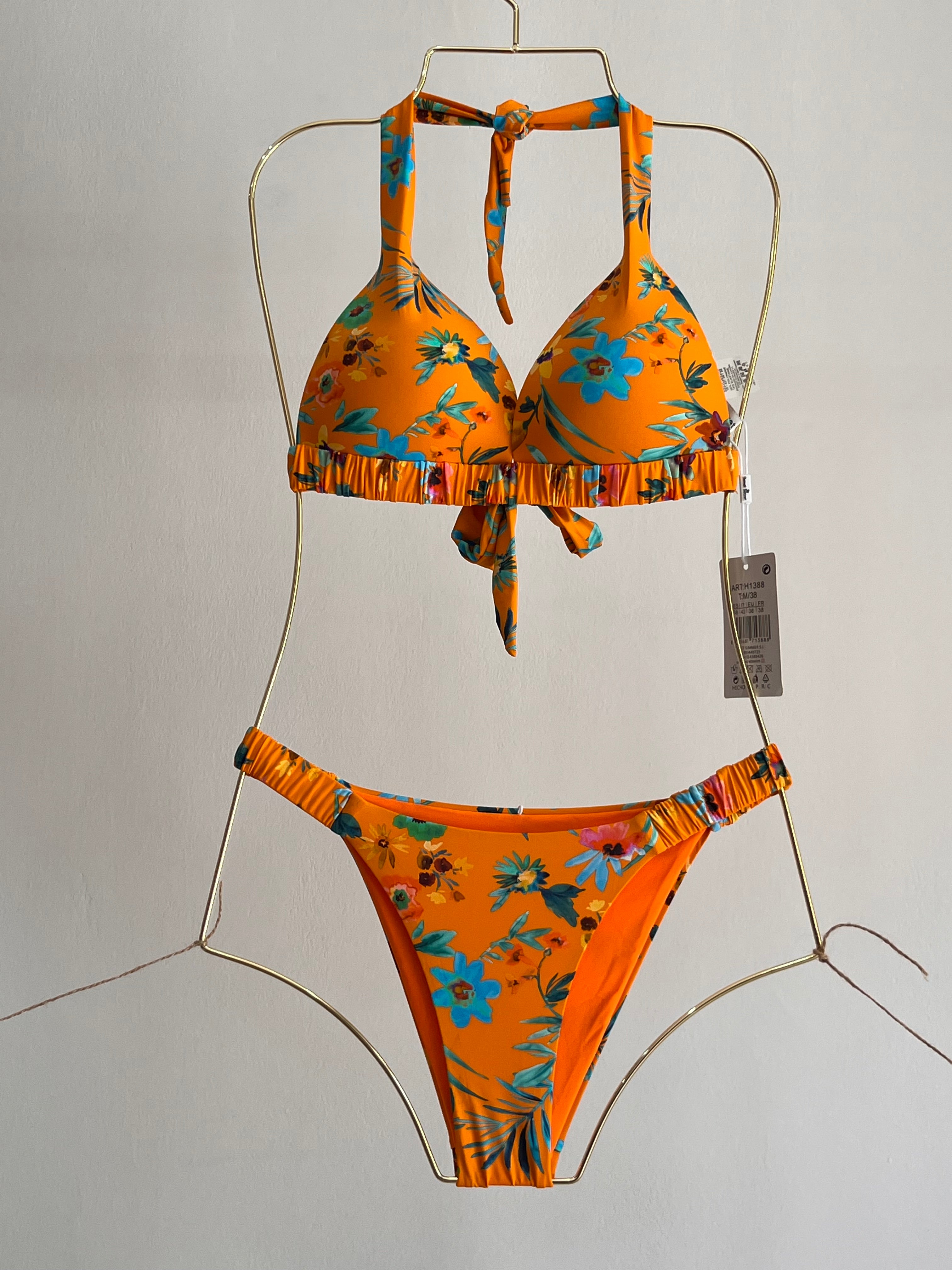 Costume Gaia – Bikini Donna Elegante da Mare