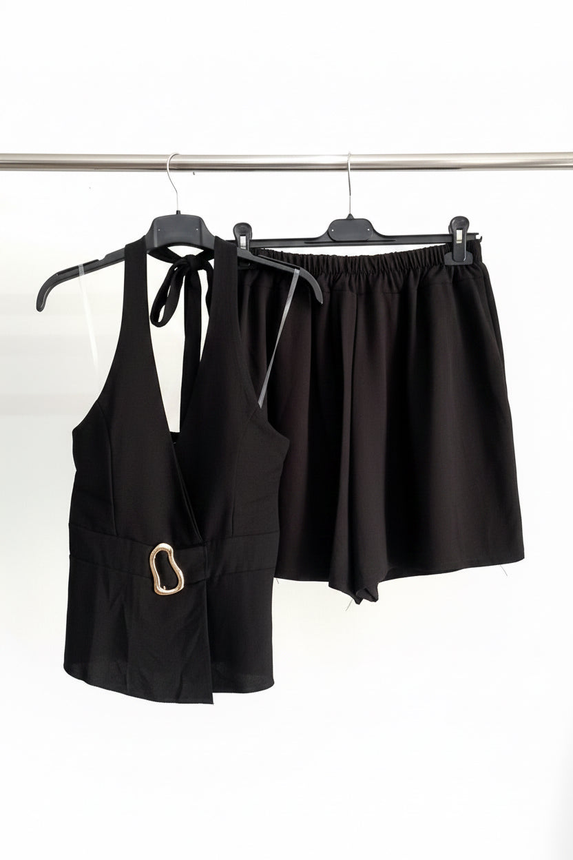 Coordinato Cecilia – Top Halter & Shorts in Nero