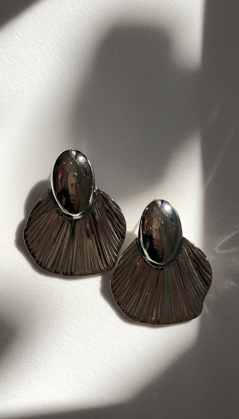 Orecchini Gleam Shell in acciaio