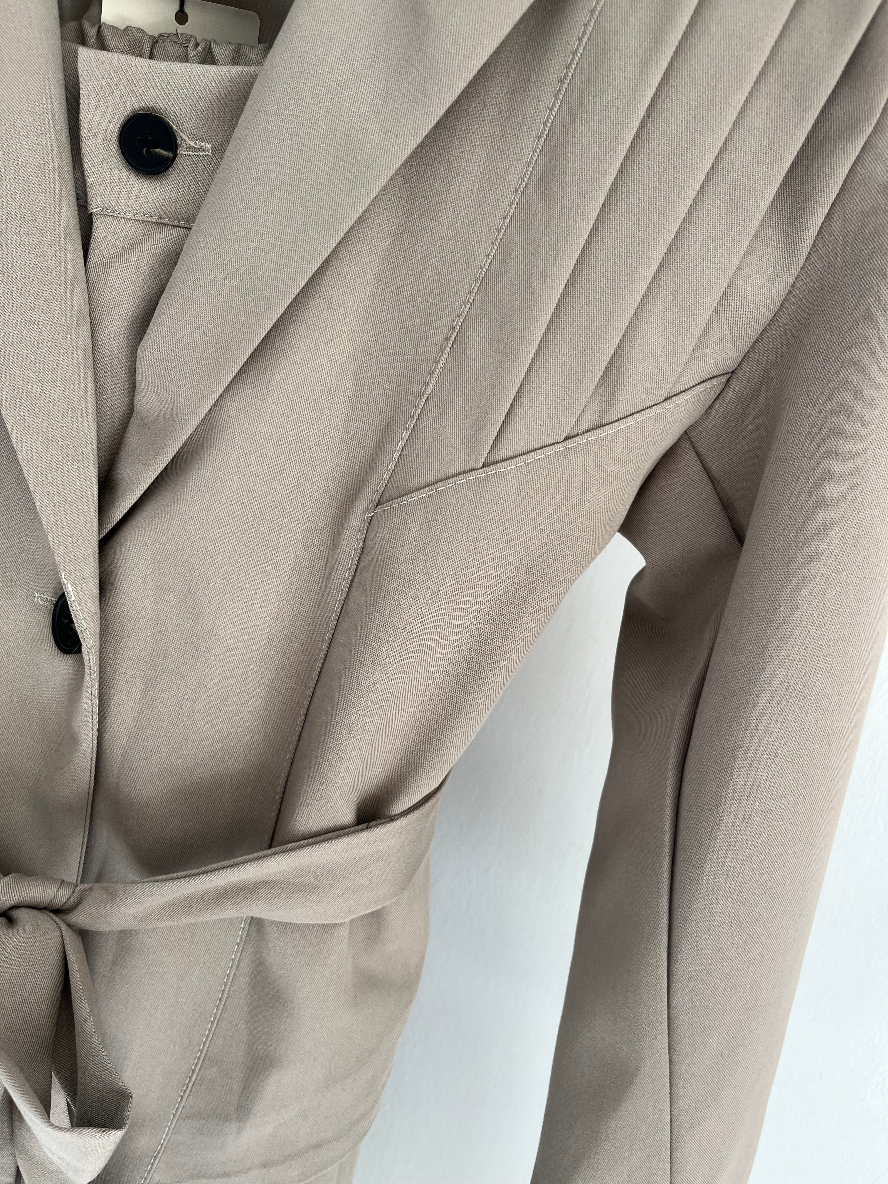 Tailleur Kim Giacca e Pantalone con Cintura - Completo Donna