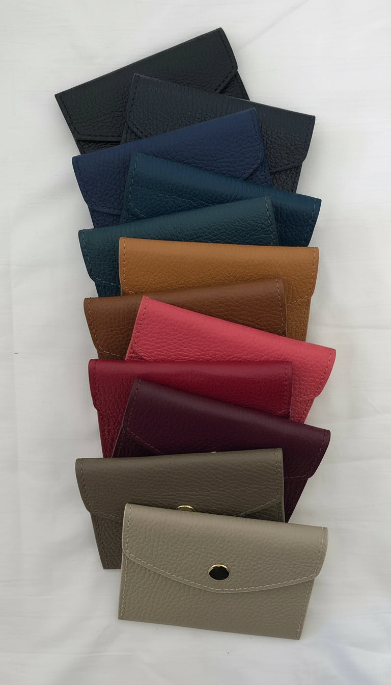 Everyday Chic - portacarte con bottone