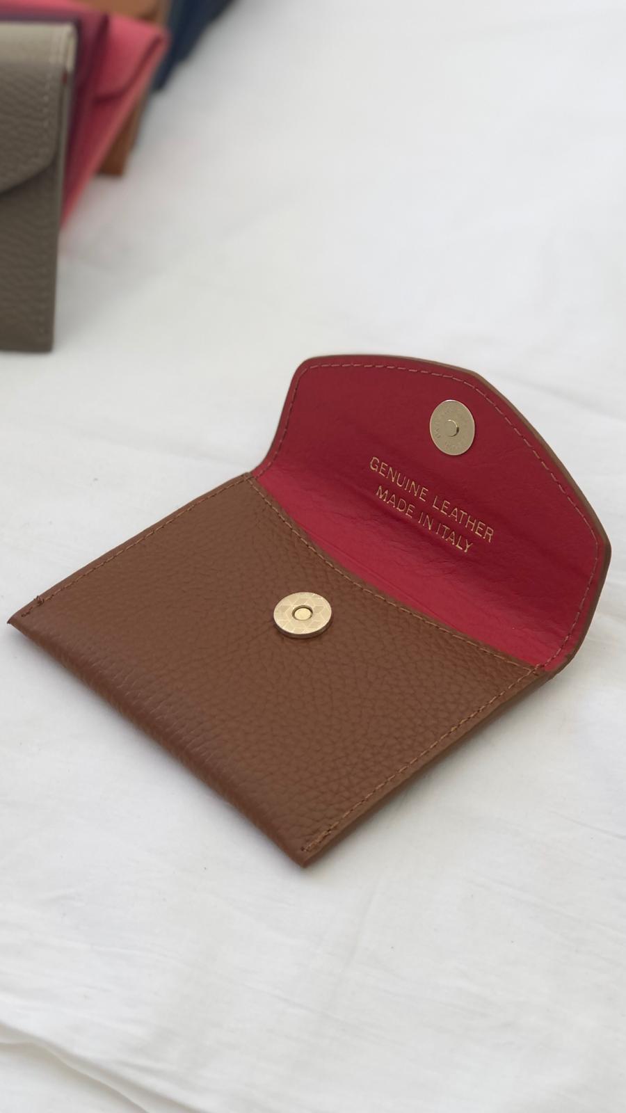 Everyday Chic - portacarte con bottone