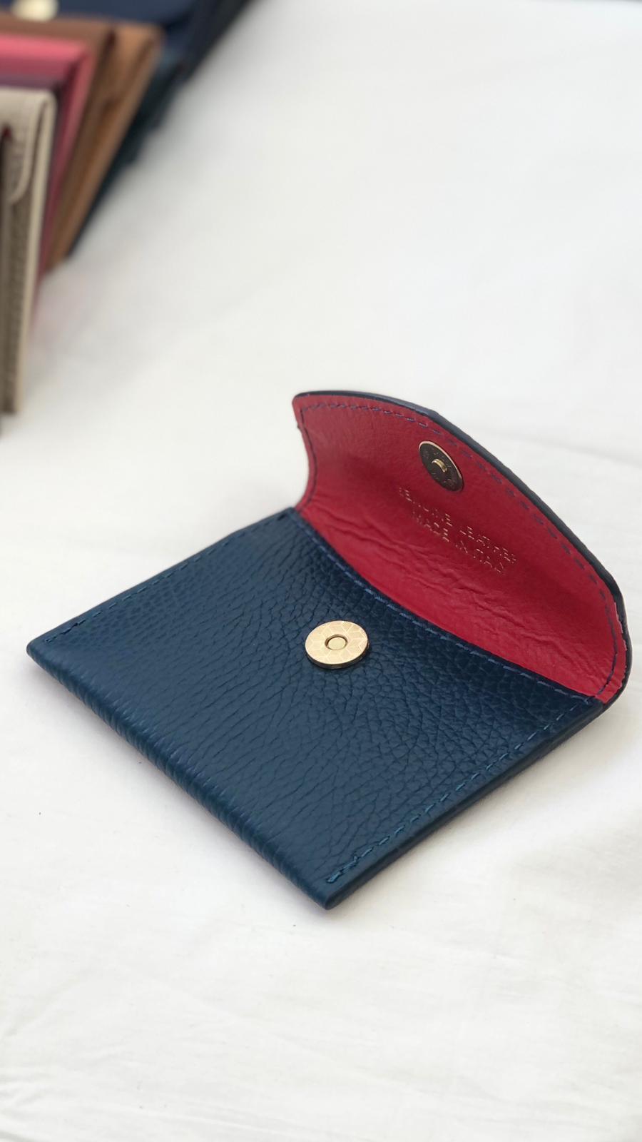 Everyday Chic - portacarte con bottone