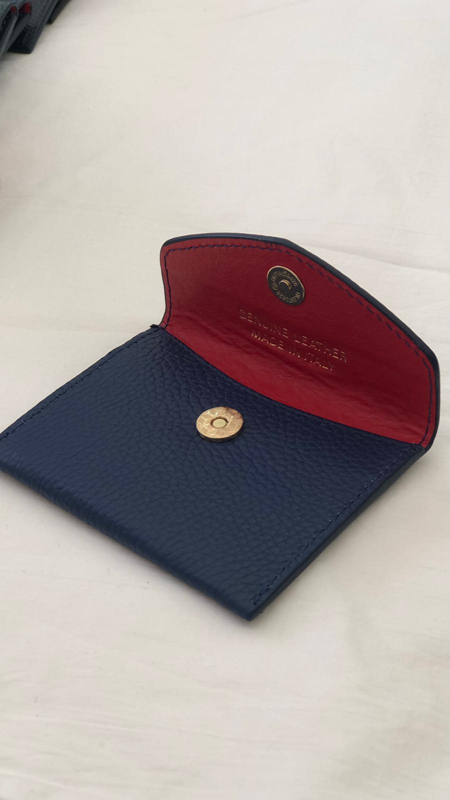 Everyday Chic - portacarte con bottone