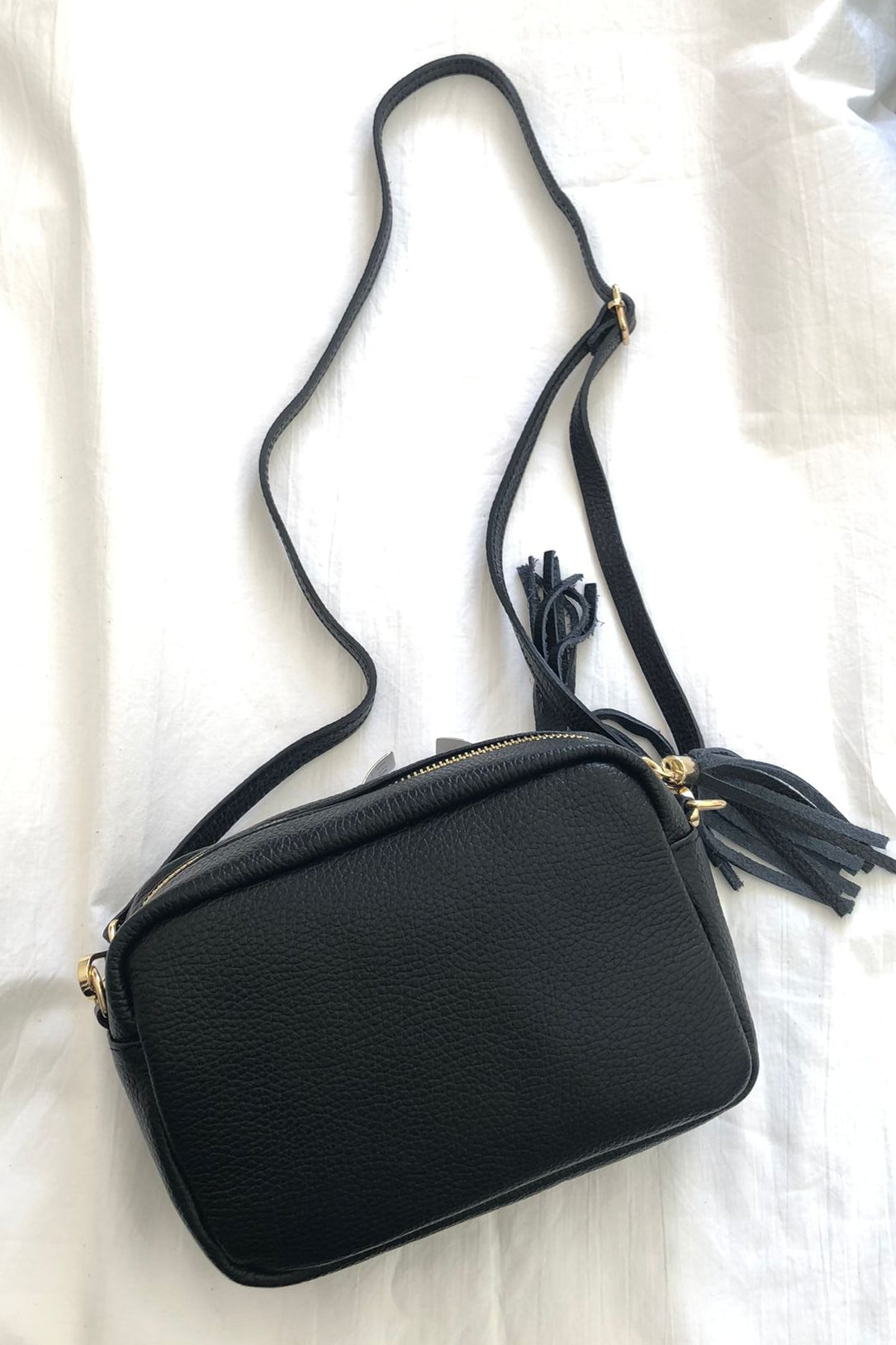 Crossbody Twist in pelle