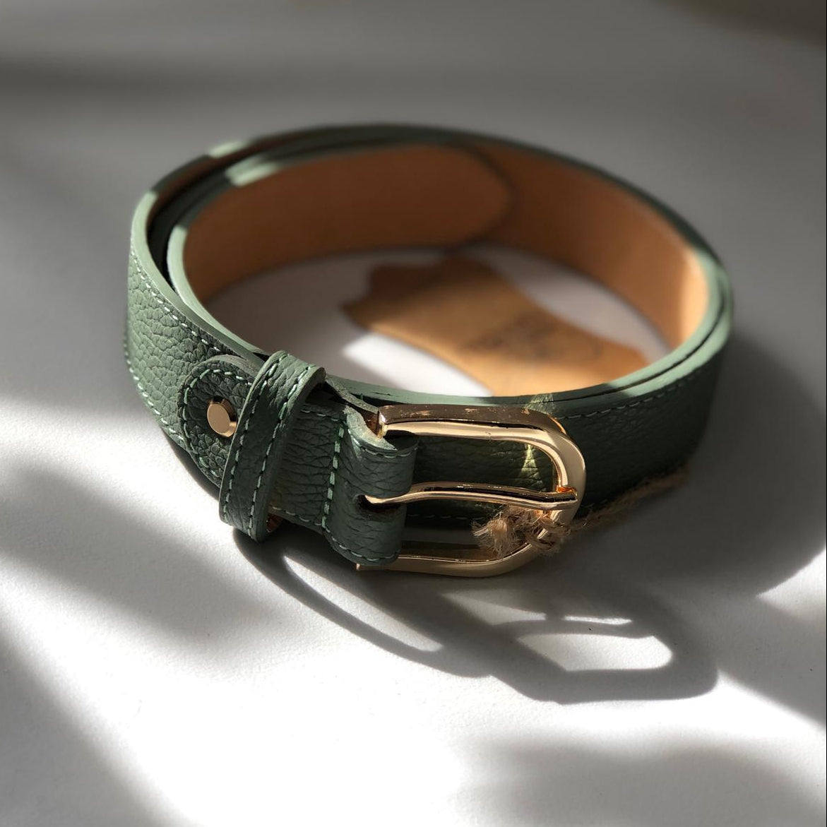 Classica - cintura in pelle con fibbia gold