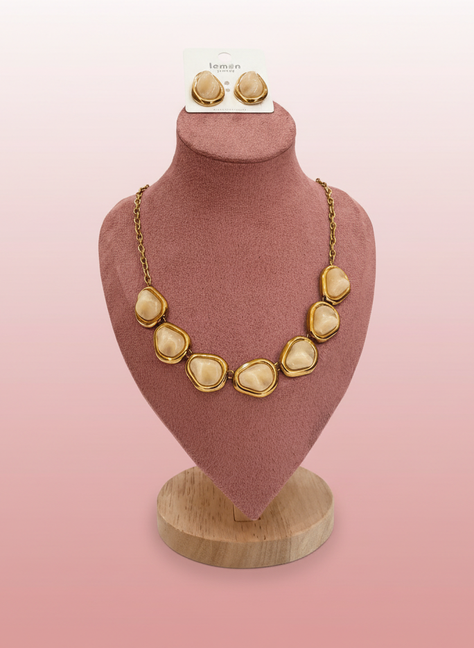 Set Dora – Collana e Orecchini con Pietre Beige in Oro
