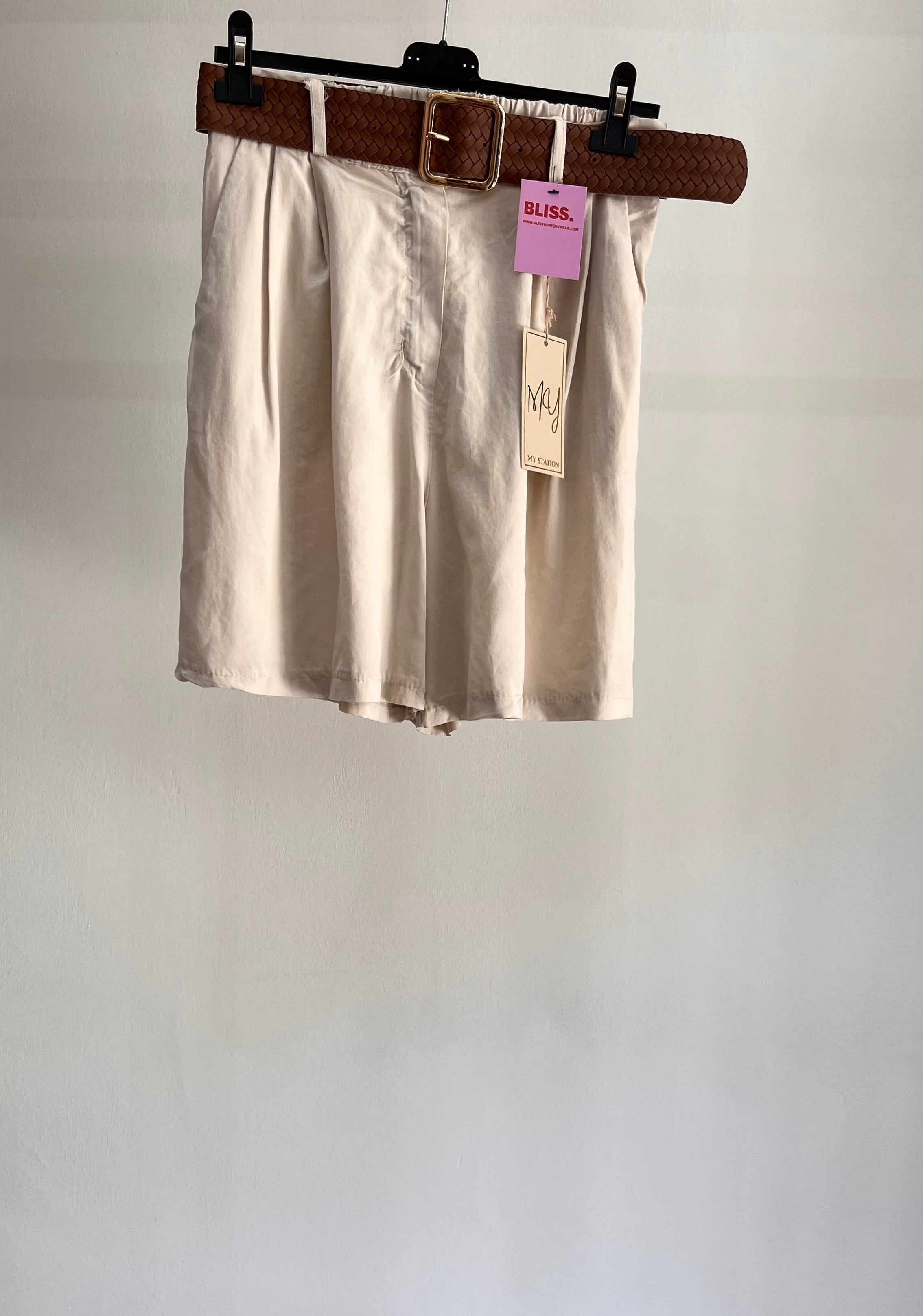 Pantaloncino Rita – Shorts Sartoriale a Vita Alta