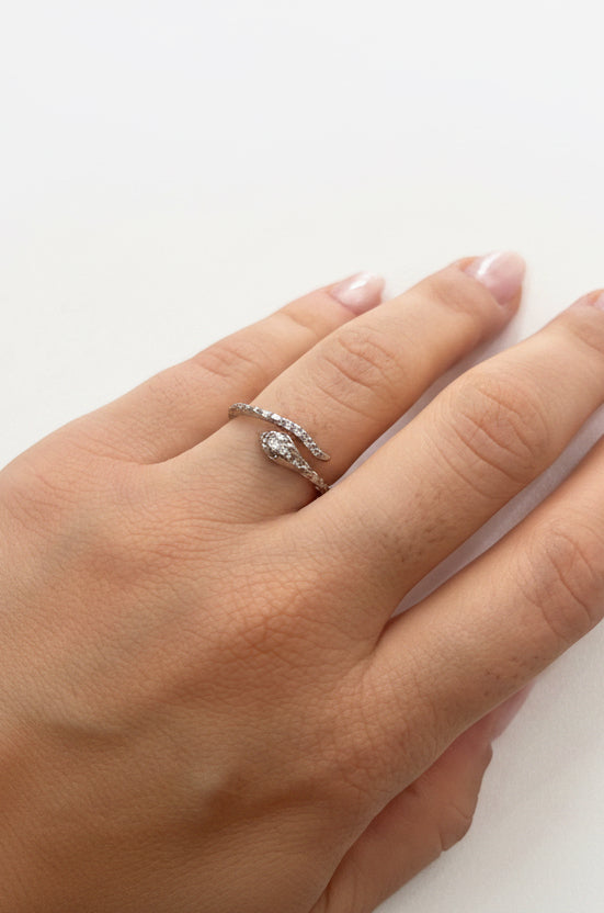 Anello Giannina - Anello Serpente Argento Sottile | Design Regolabile