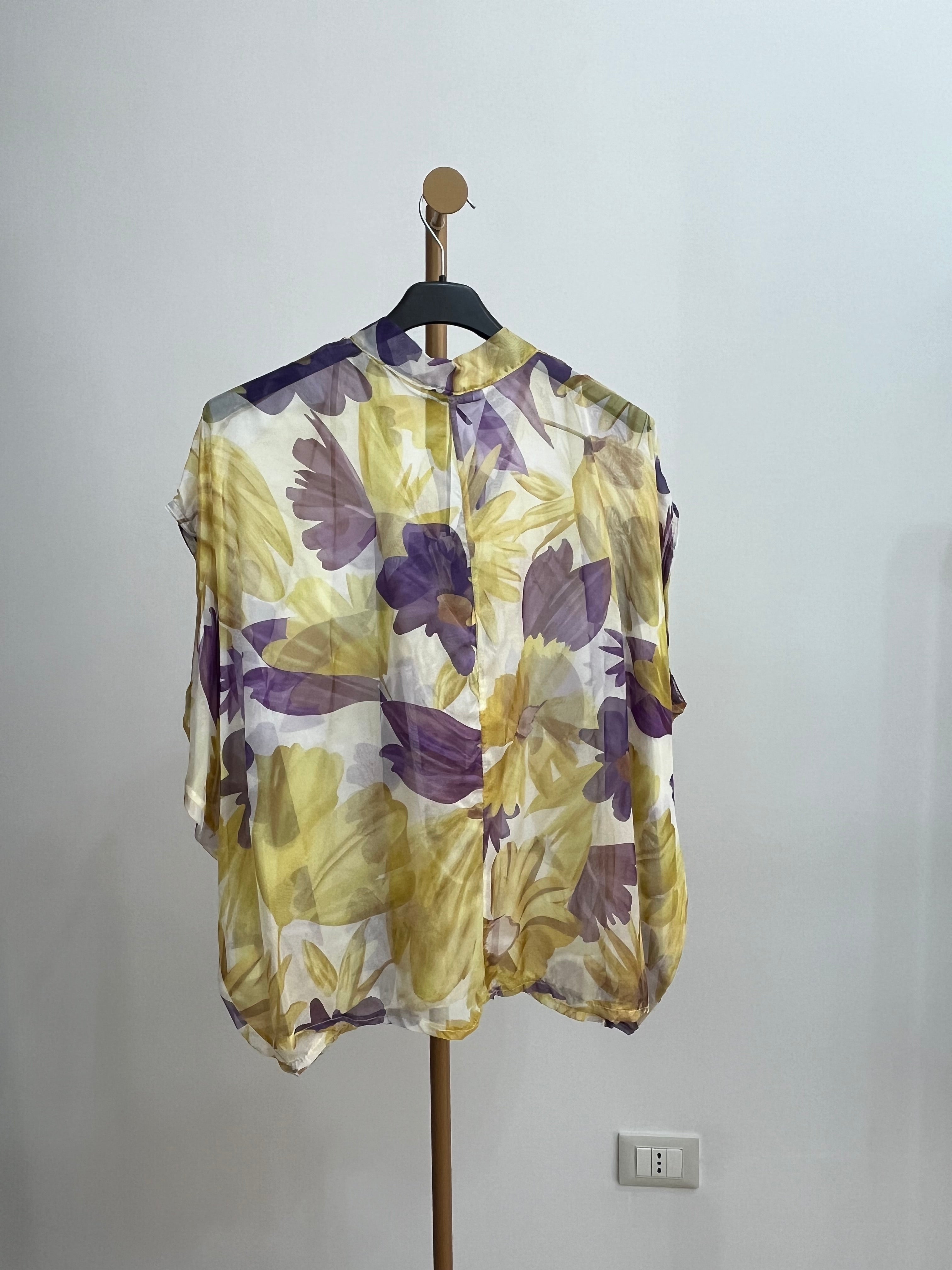 Blusa Ornella Senza Maniche con Stampa Floreale – Camicia Donna Elegante e Fresca