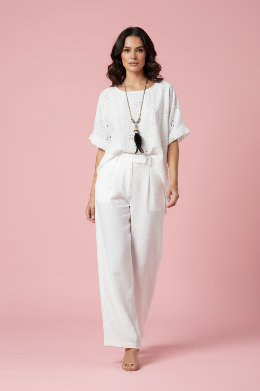 Blusa Cristina - Blusa Estiva Bianca con Collana Boho