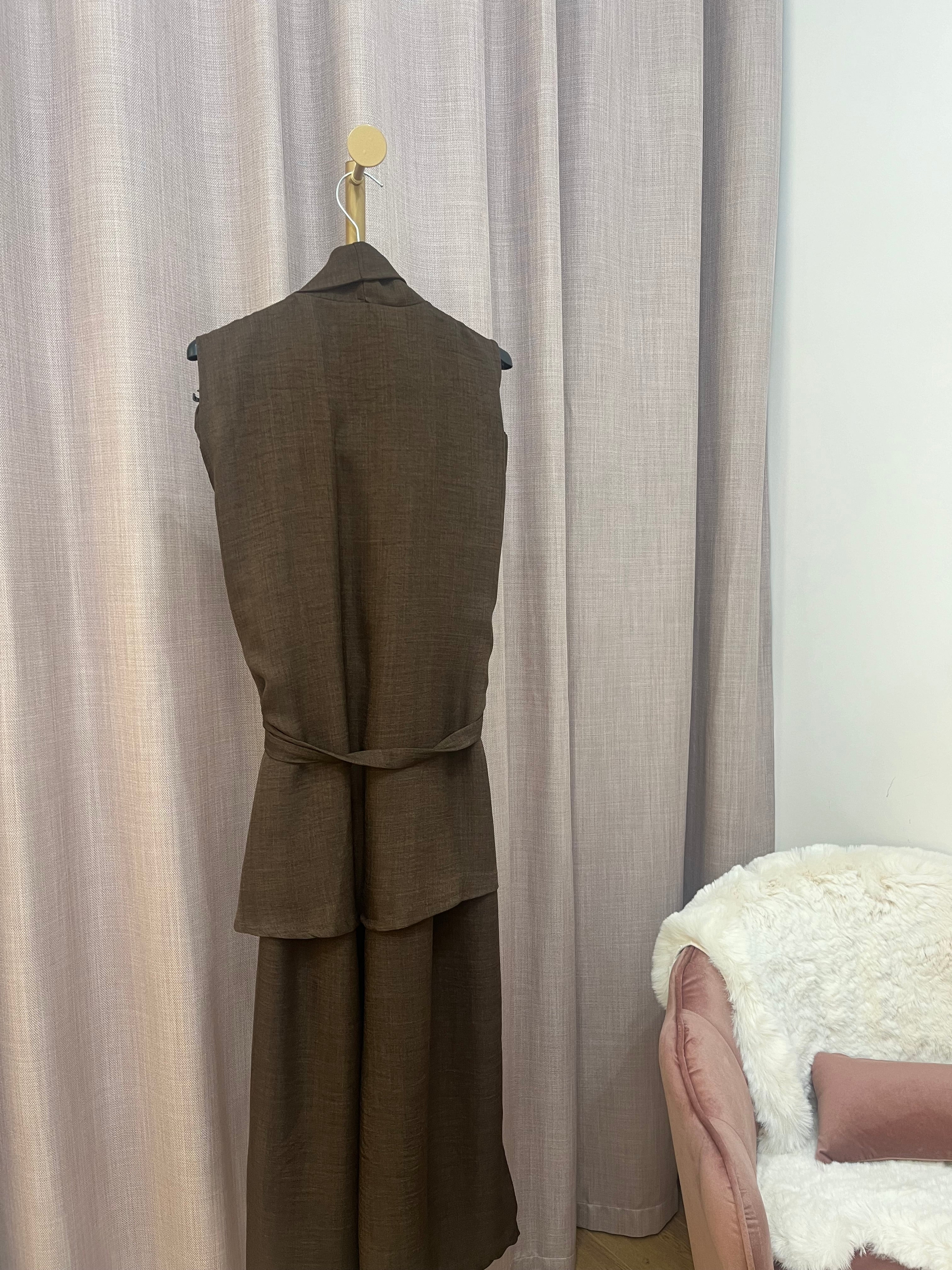 Coordinato Letizia – Gilet con Cintura e Pantalone | Taglia Unica