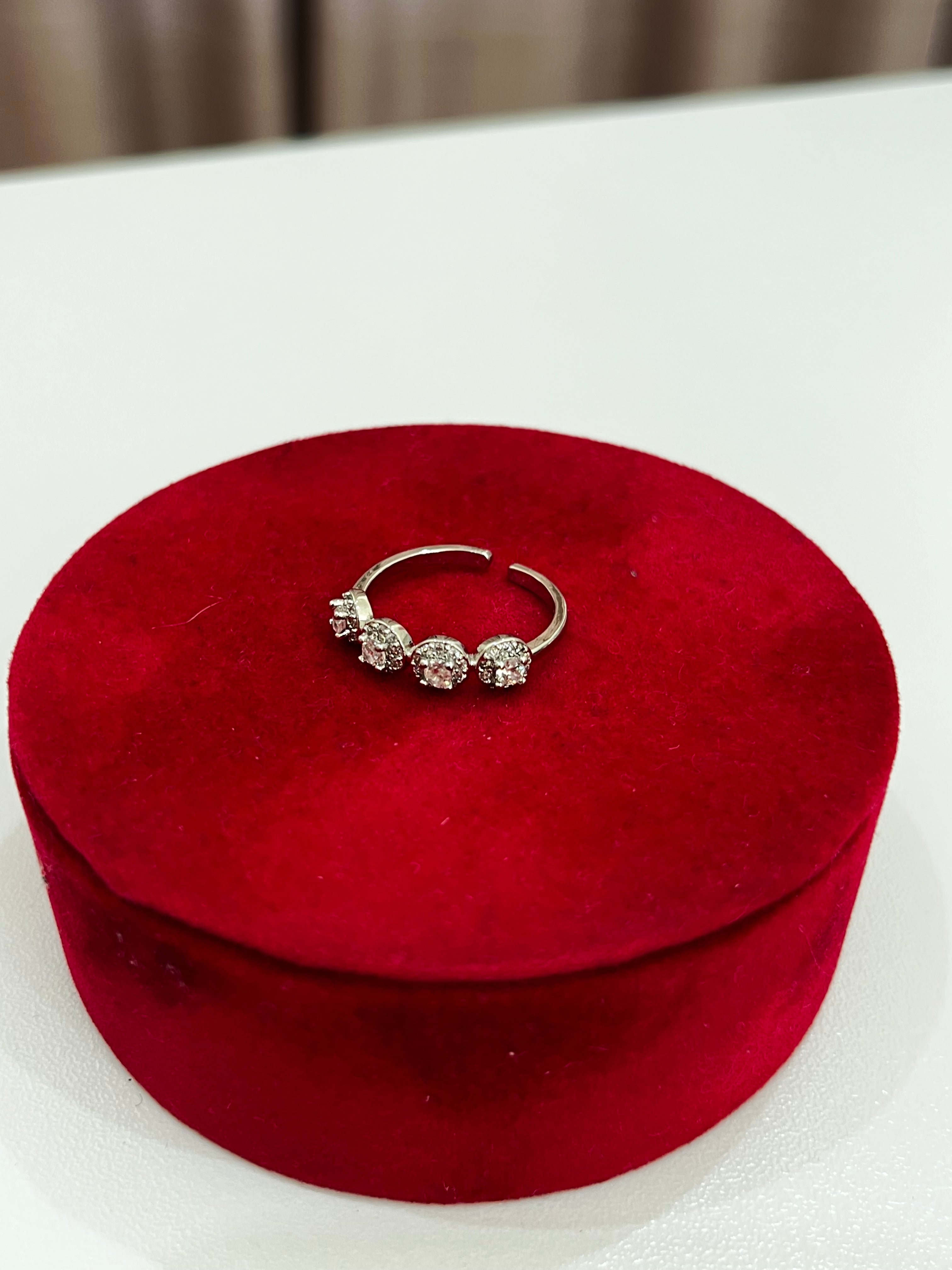 Anello Lina – Anello Donna Classico e Senza Tempo