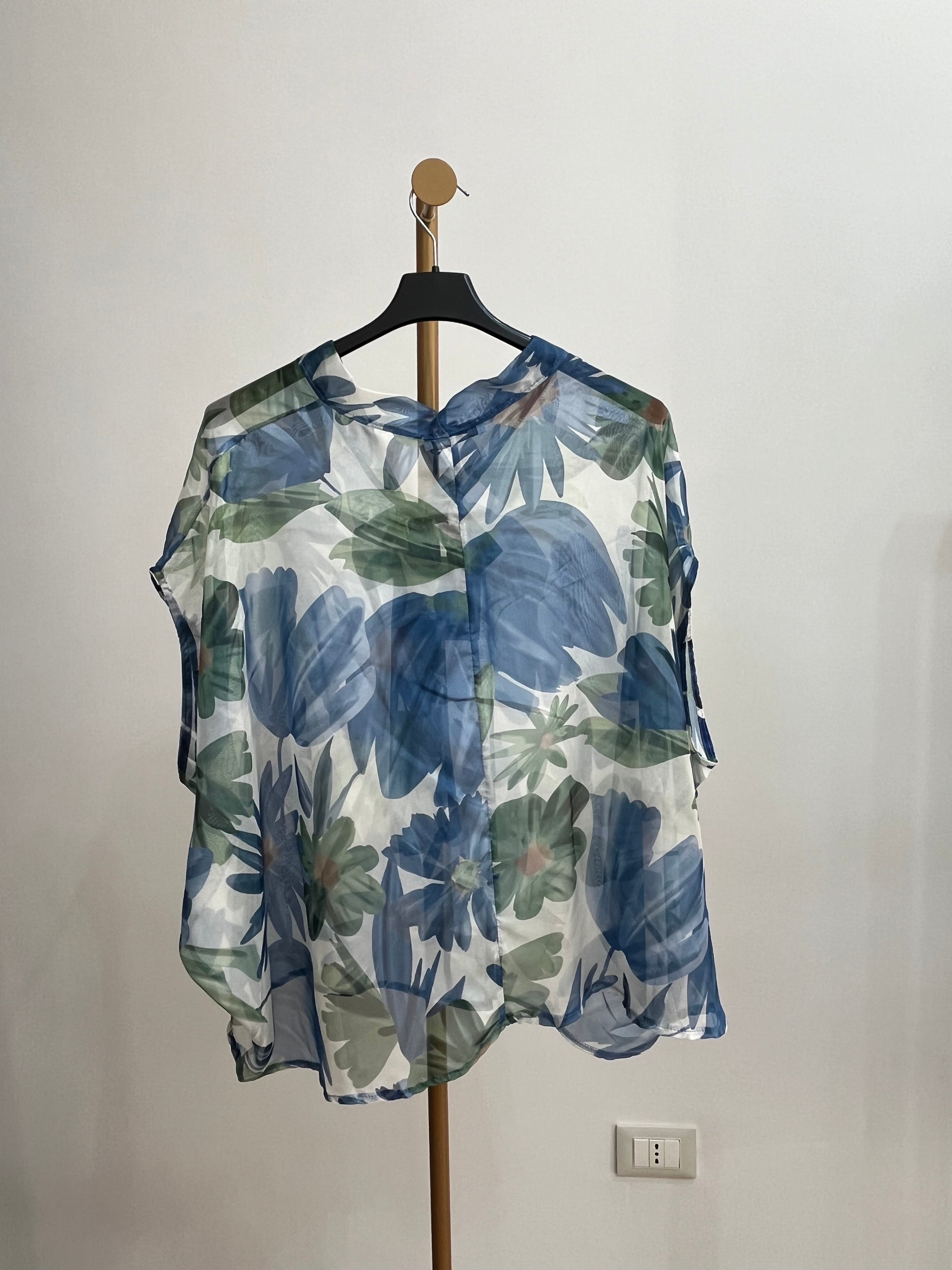 Blusa Ornella Senza Maniche con Stampa Floreale – Camicia Donna Elegante e Fresca