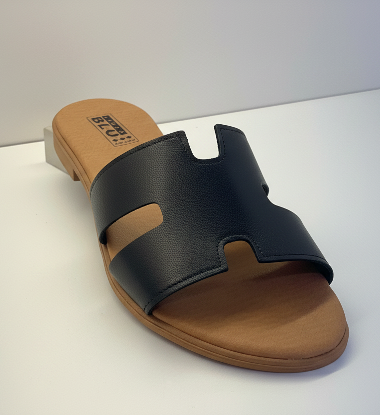 Sandalo Kelly – Ciabatta Piatta con Fascia Cut-Out