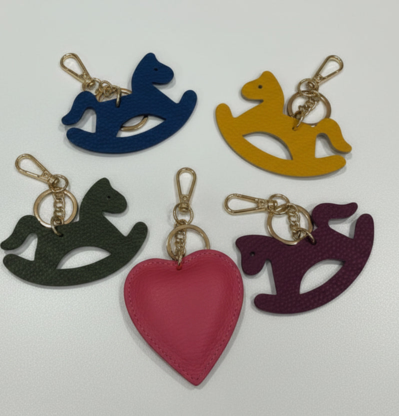 Portachiavi in Vera Pelle con Charm Cavallino o Cuore | Accessorio Borsa Donna