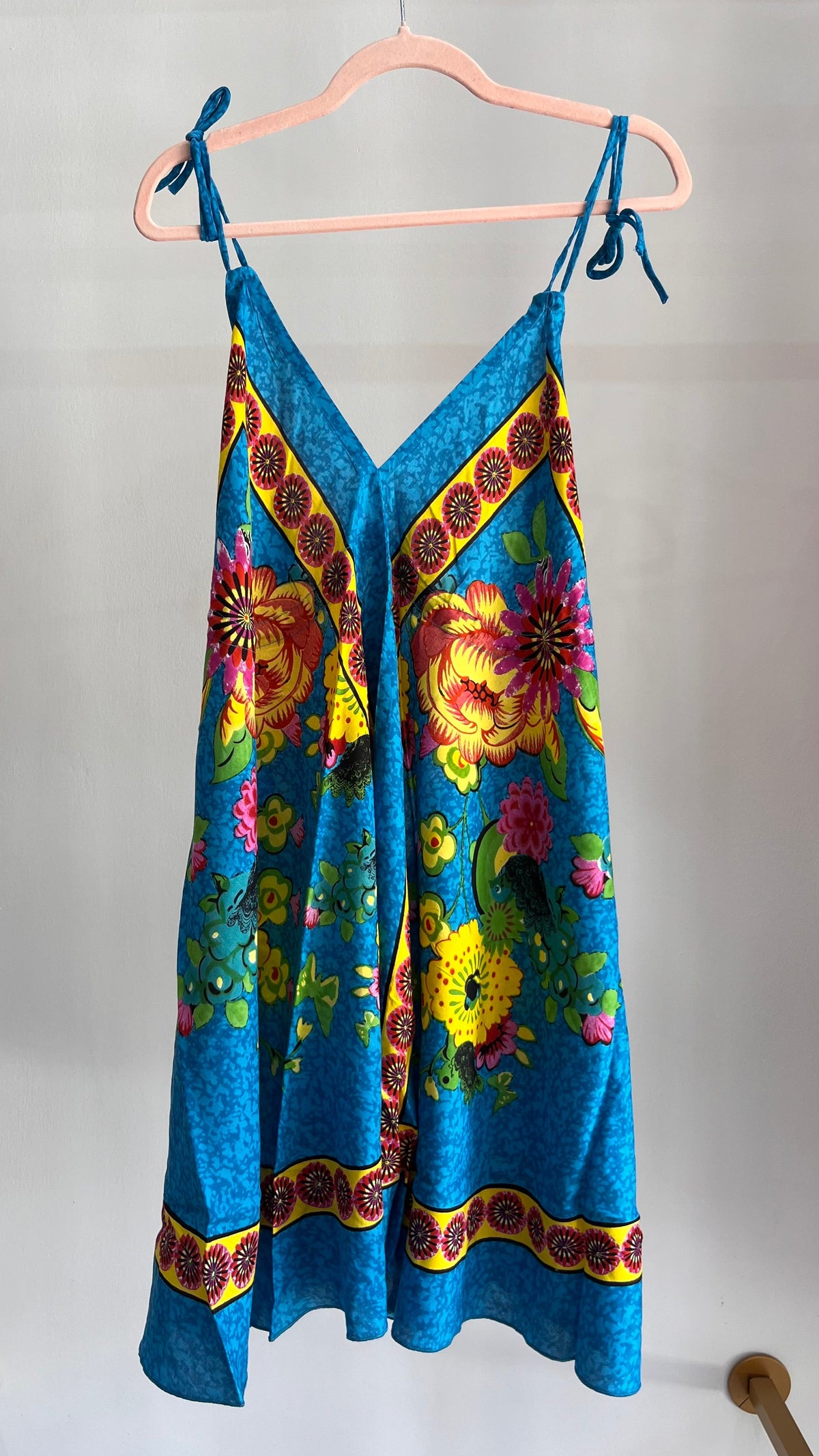 Vestito Arianna – Abito Corto Floreale con Spalline