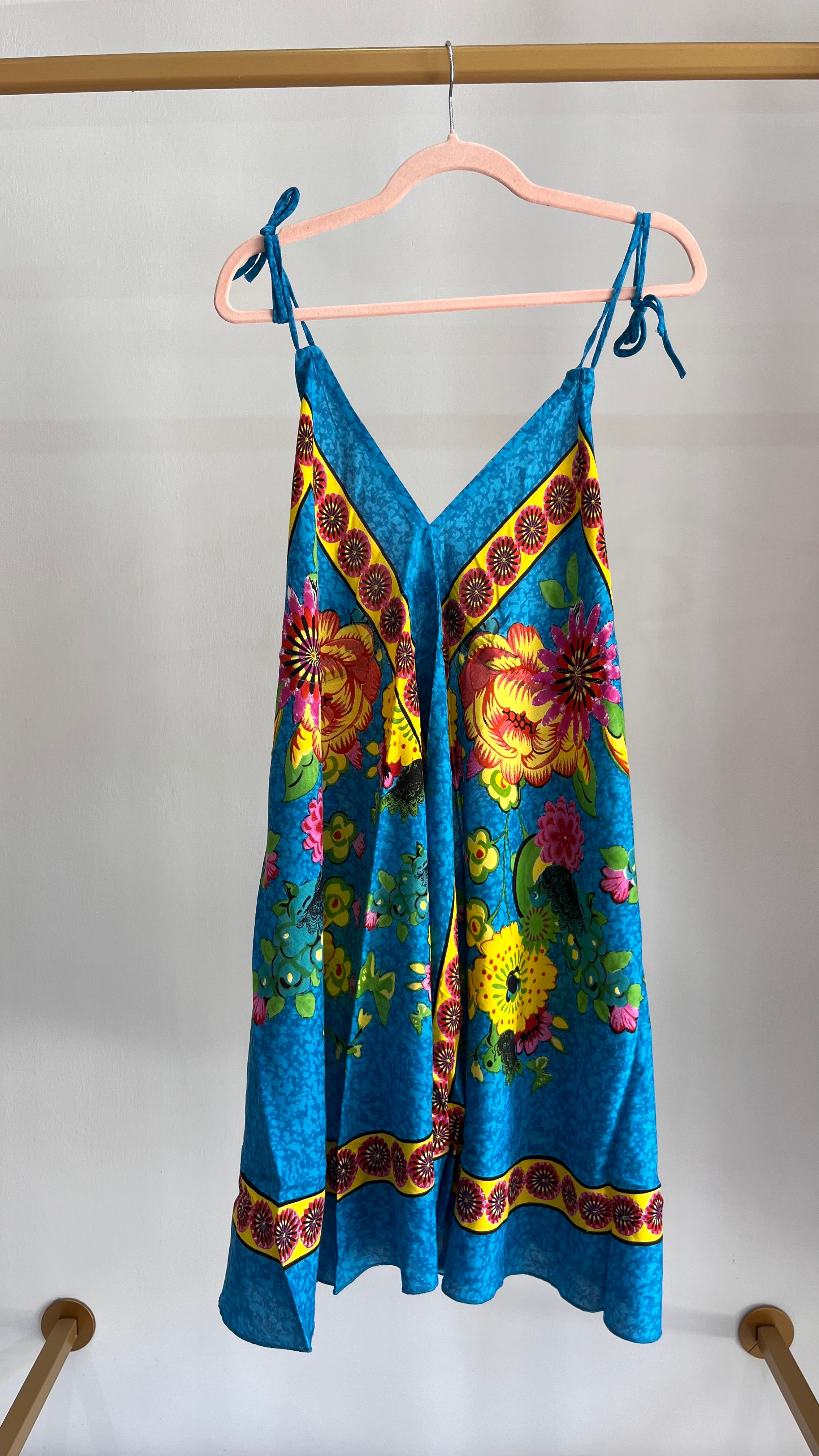 Vestito Arianna – Abito Corto Floreale con Spalline