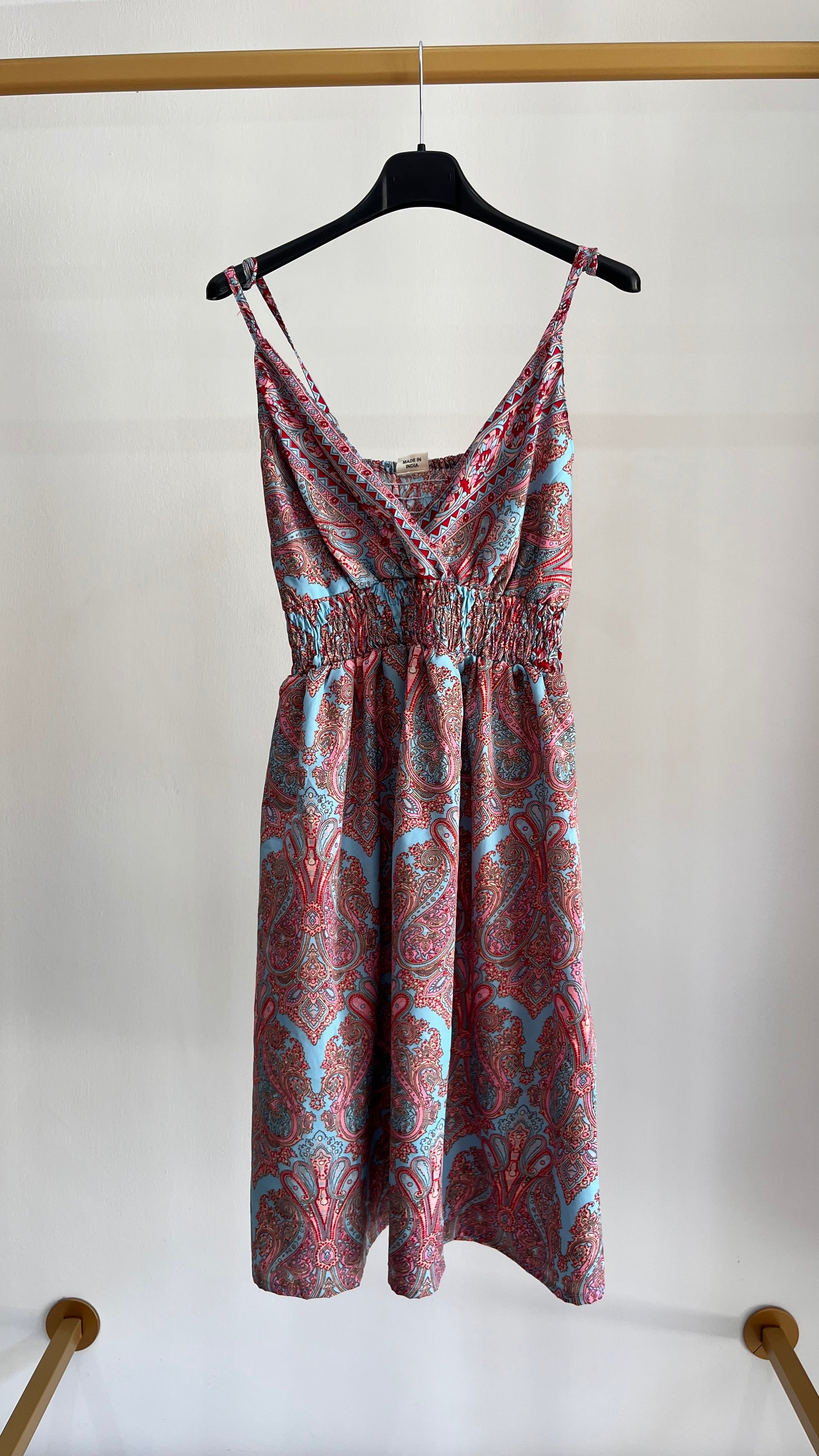 Vestito Alina – Abito Corto Paisley con Vita Smock