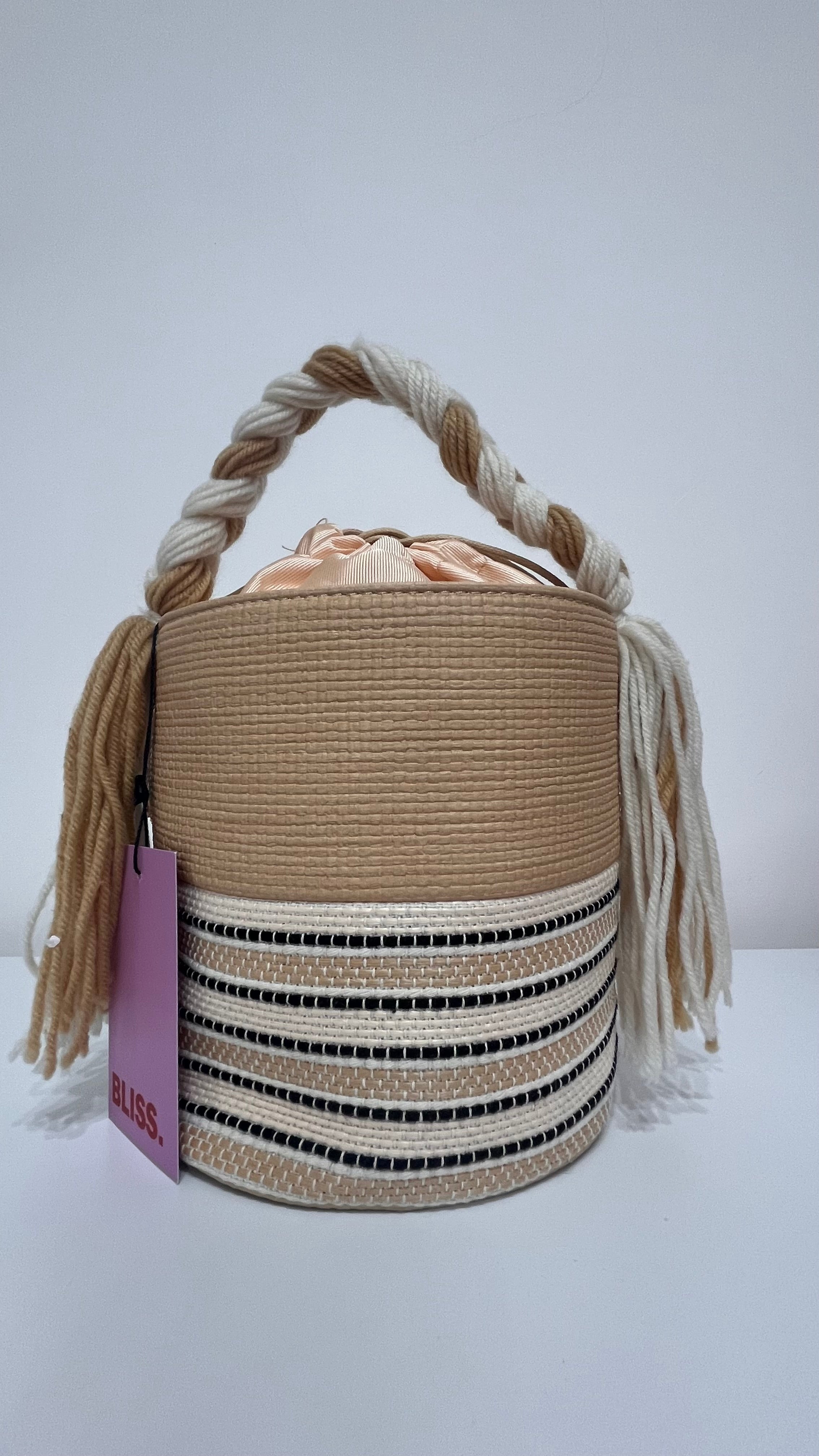 Borsa Secchiello Intrecciata Donna con Tracolla a Catena | Stile Estivo Chic
