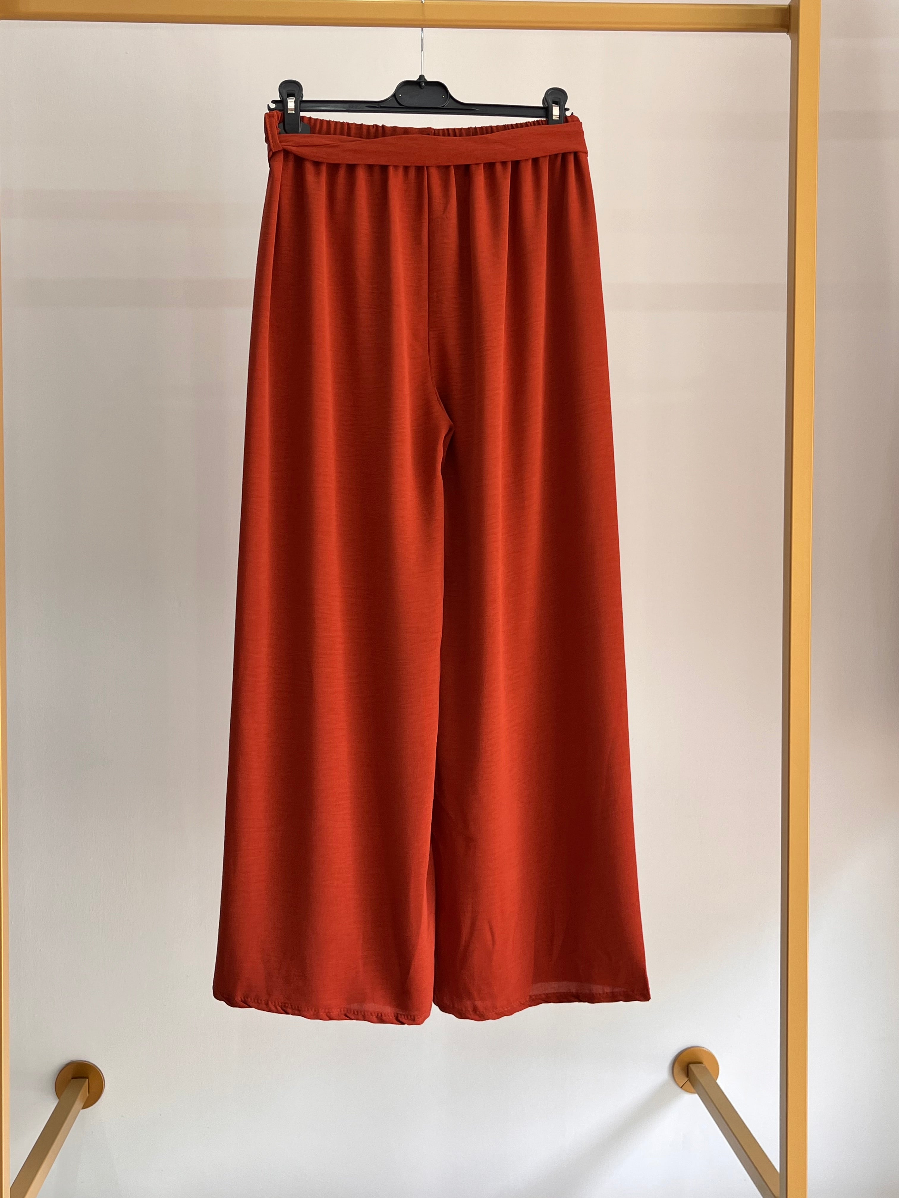 Pantalone Aurora – Eleganza Fluida per Ogni Occasione