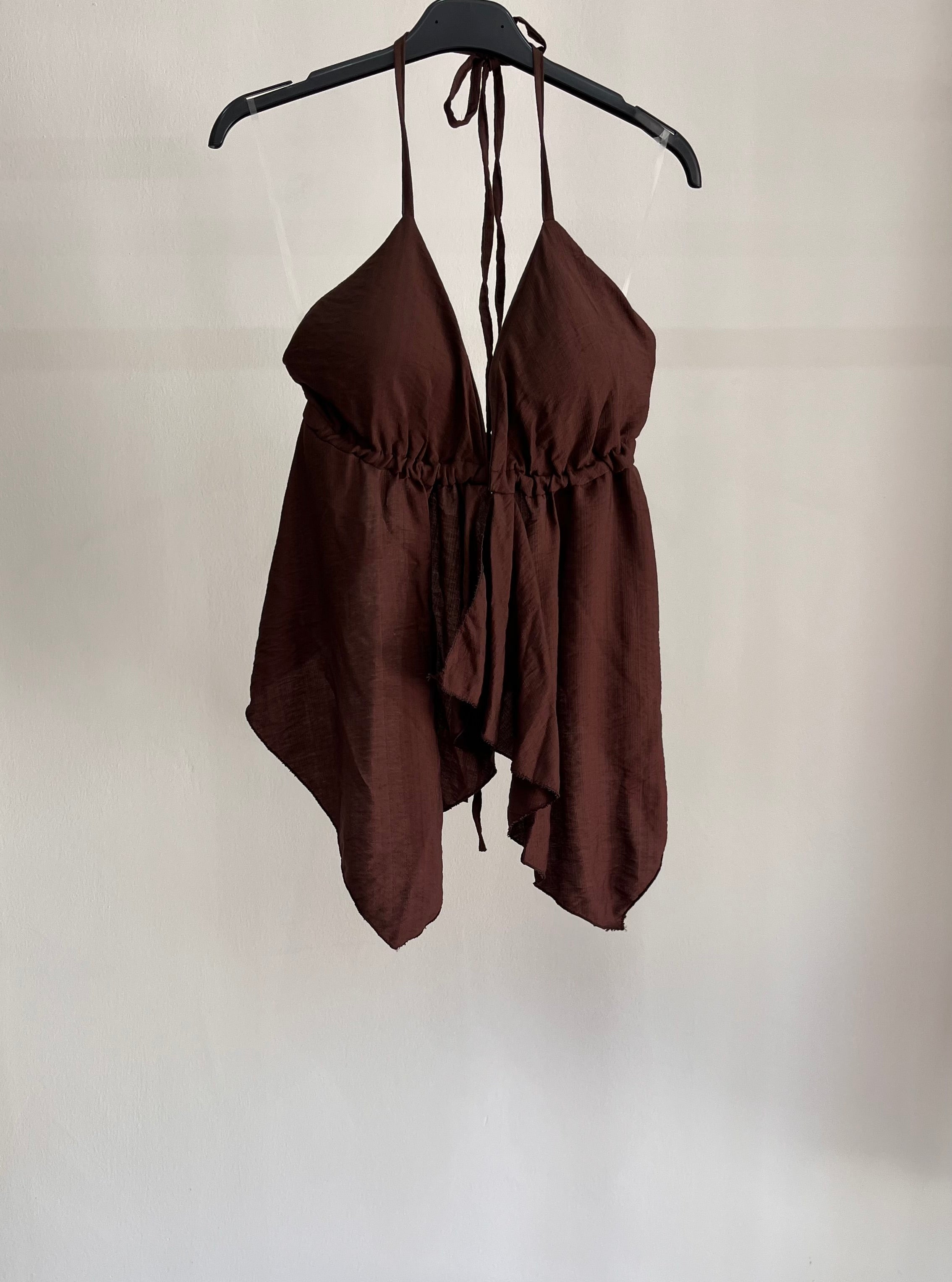 Top Alissa – Top Halter con Drappeggio