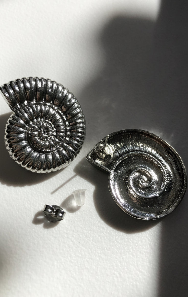 Orecchini Shell Spiral in acciaio