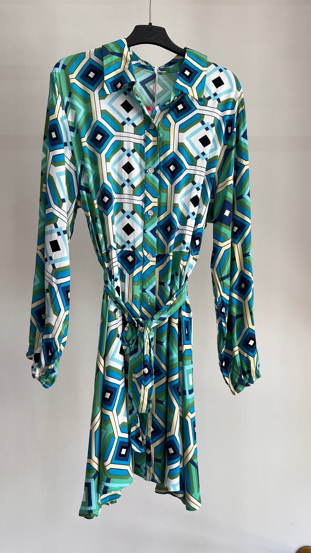 Vestito Gisella – Abito Chemisier Mini con Stampa Geometrica