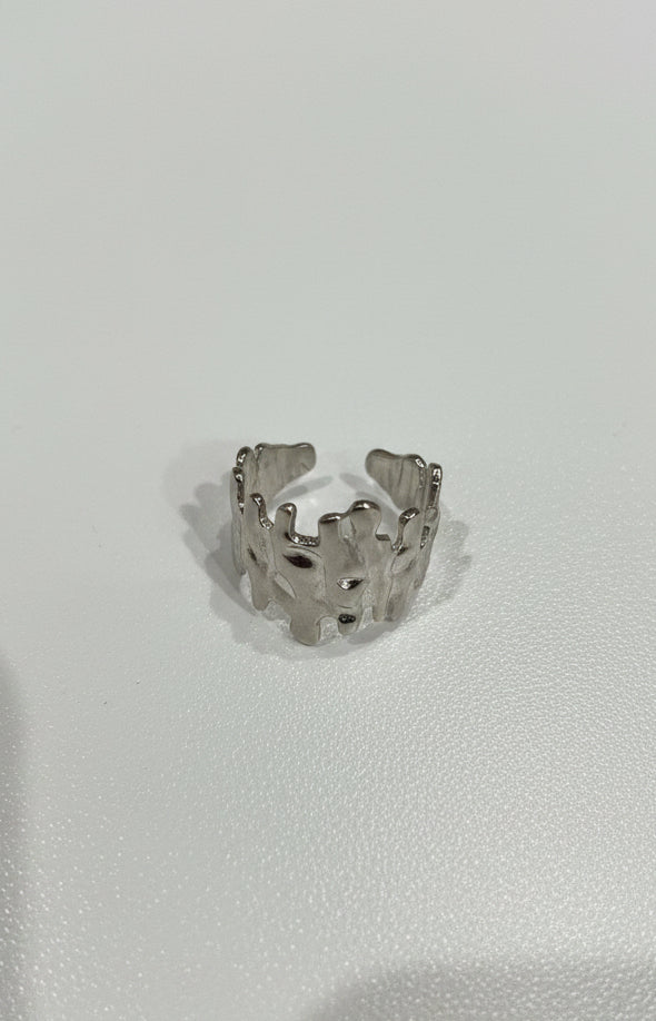Anello Siviglia - Anello Design Scultoreo | Gioiello Artistico Moderno