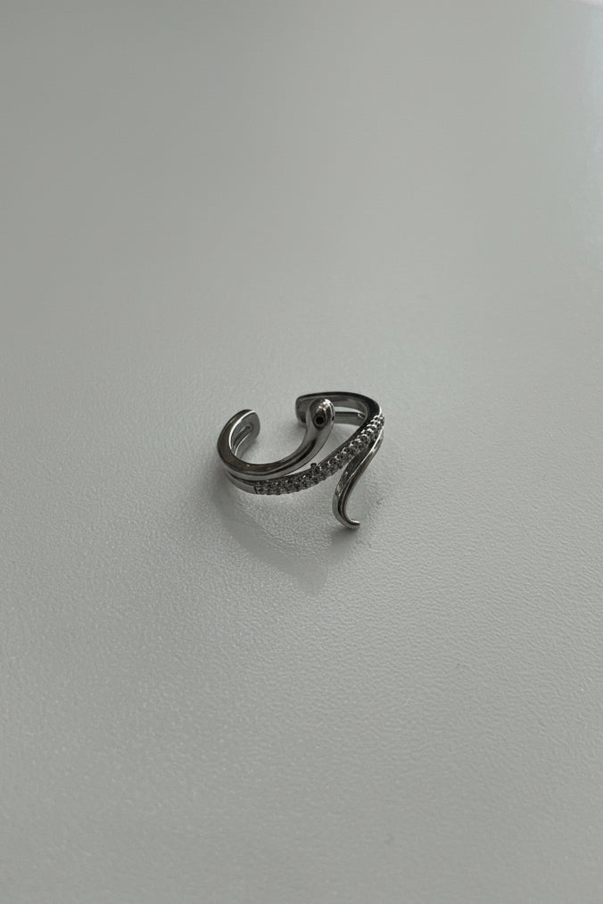 Anello Margot - Anello Serpente Stilizzato Argento con Zirconi | Design a Spirale Moderno