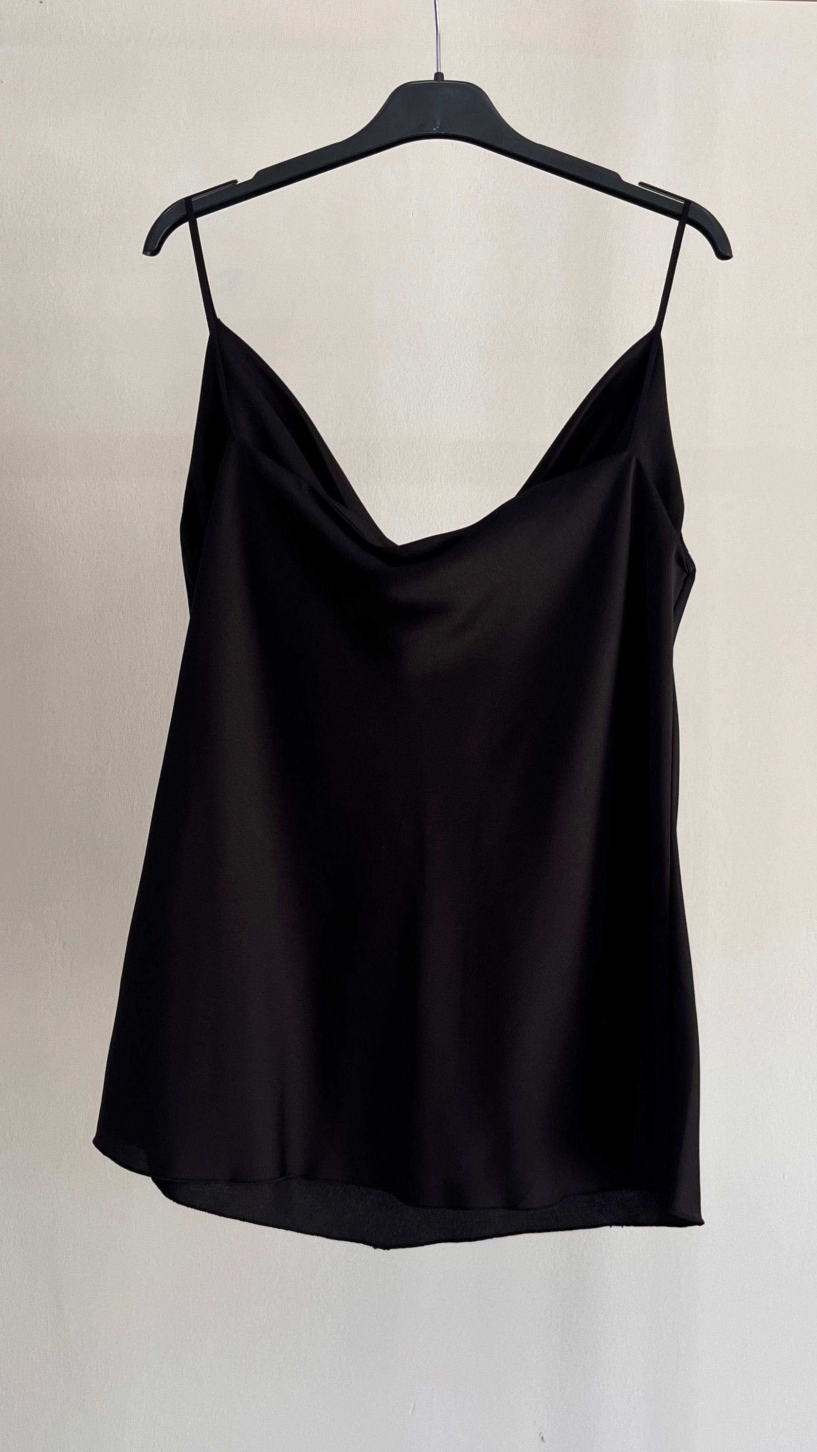 Top Letizia – Top Satinato con Scollo a Cascata