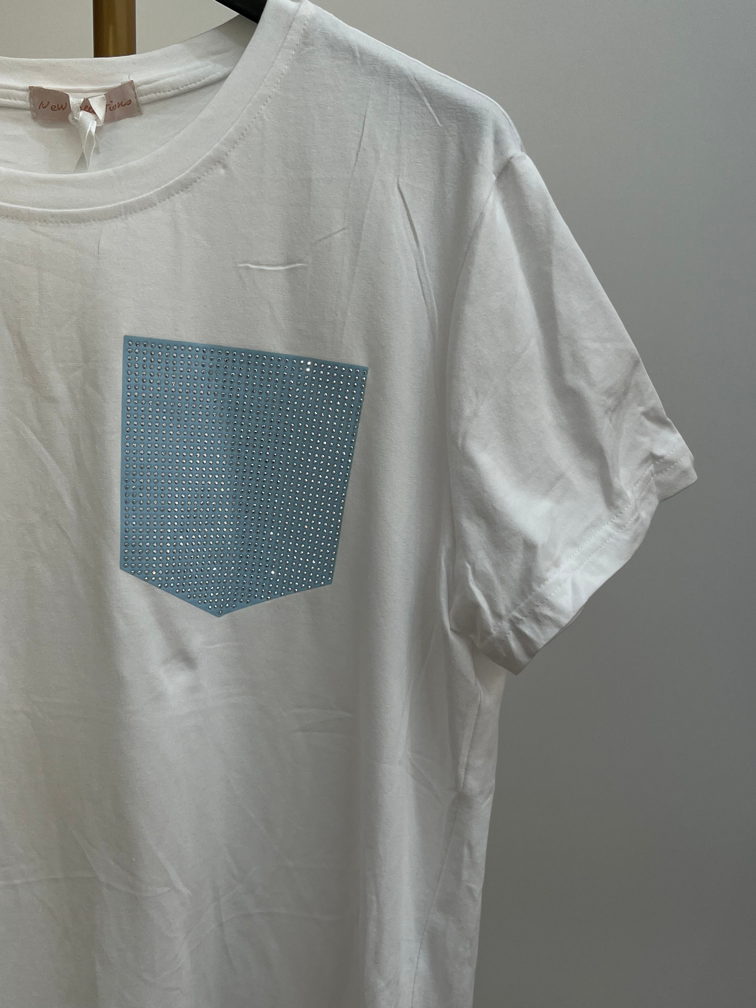 Maglia Tina – Cotone con Tasca Finta e Appliqué Strass