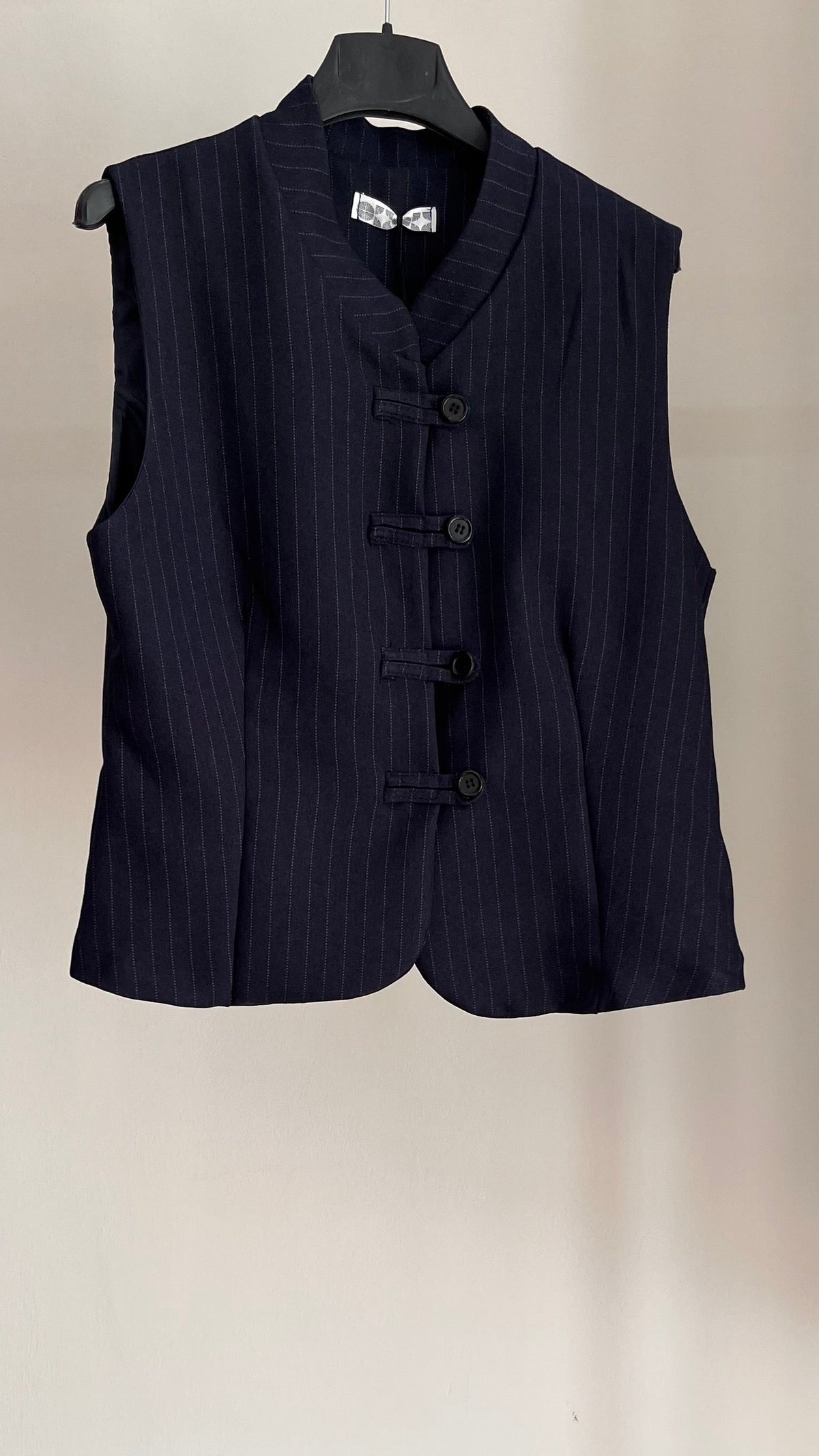 Gilet Patrizia - gilet gessato con bottoni