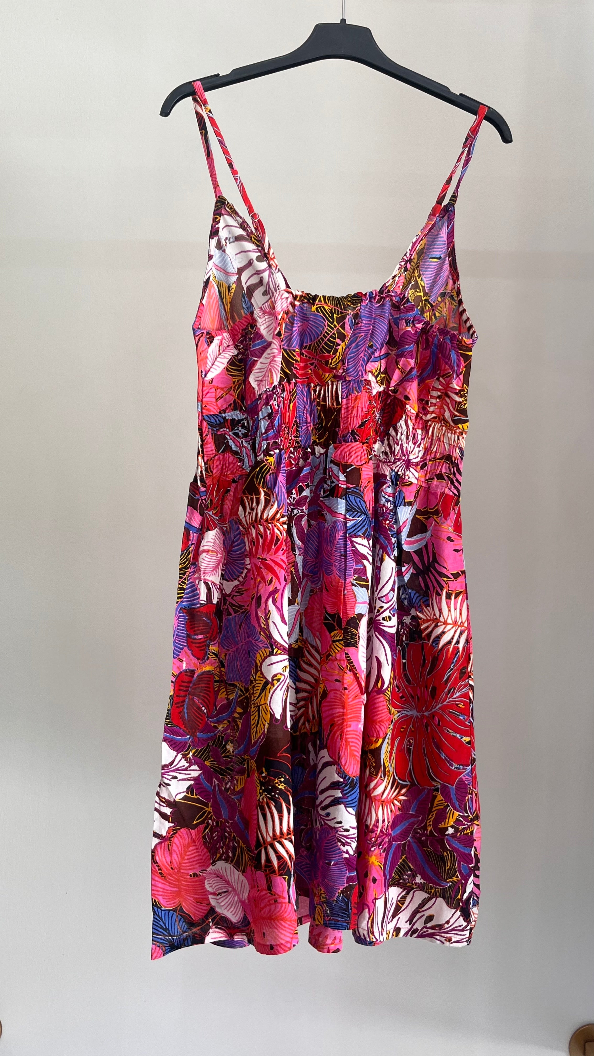 Vestito Delia – Vestito Mare Fantasia Tropicale con Spalline Sottili